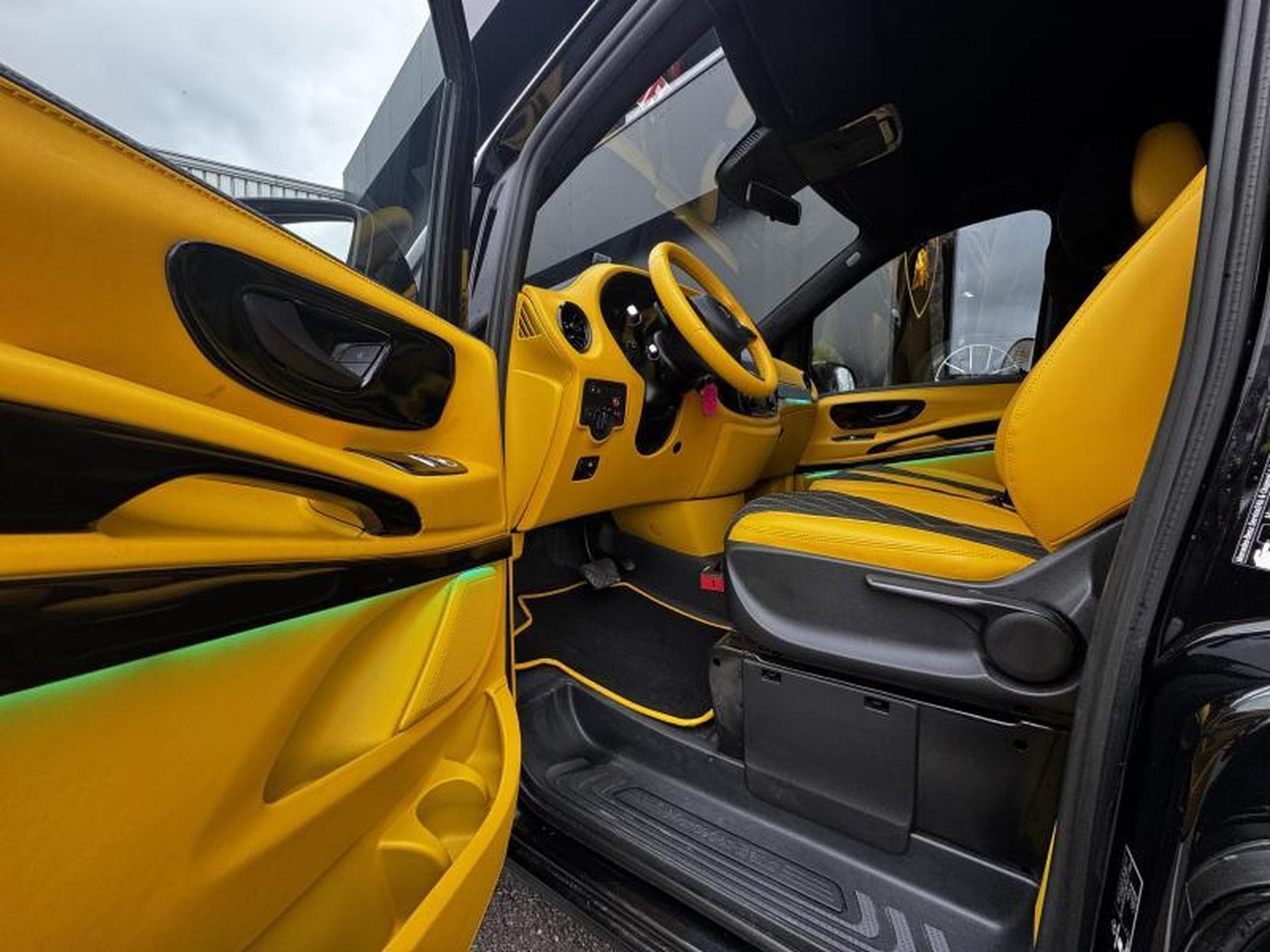 Mercedes Vito Vito Tourer CDI extra-long propulsion (2023) - Photo 10