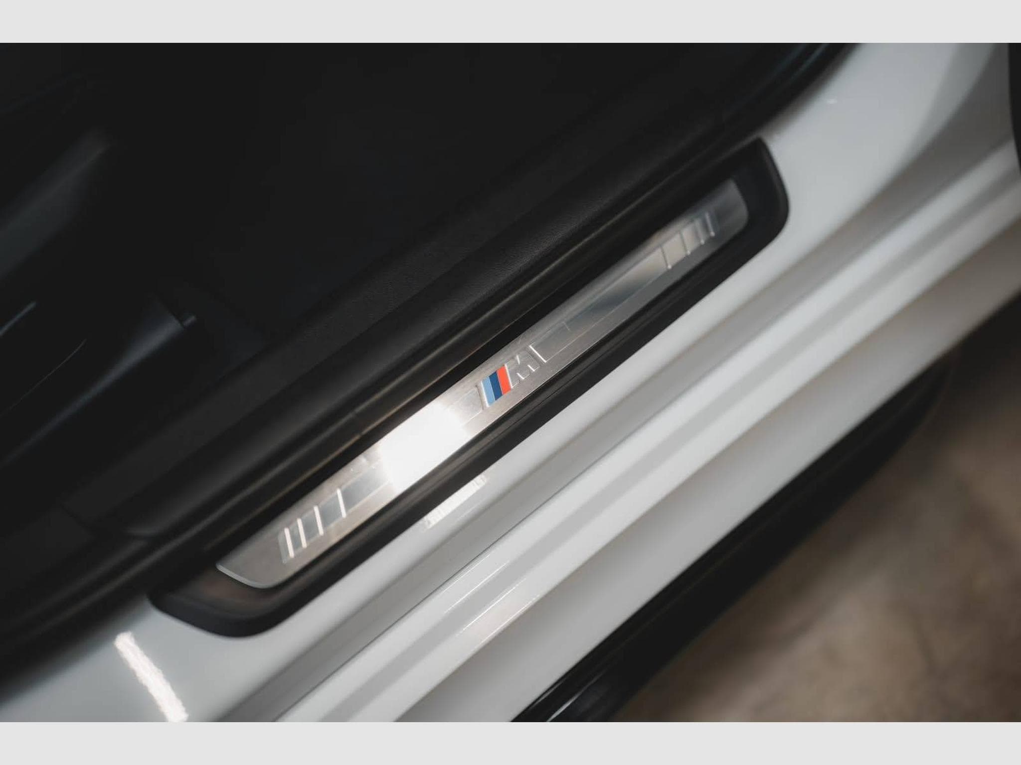 BMW Série 3 330 i xDrive M Sport – 1ère Main – Suivi BMW (2020) - Foto 19