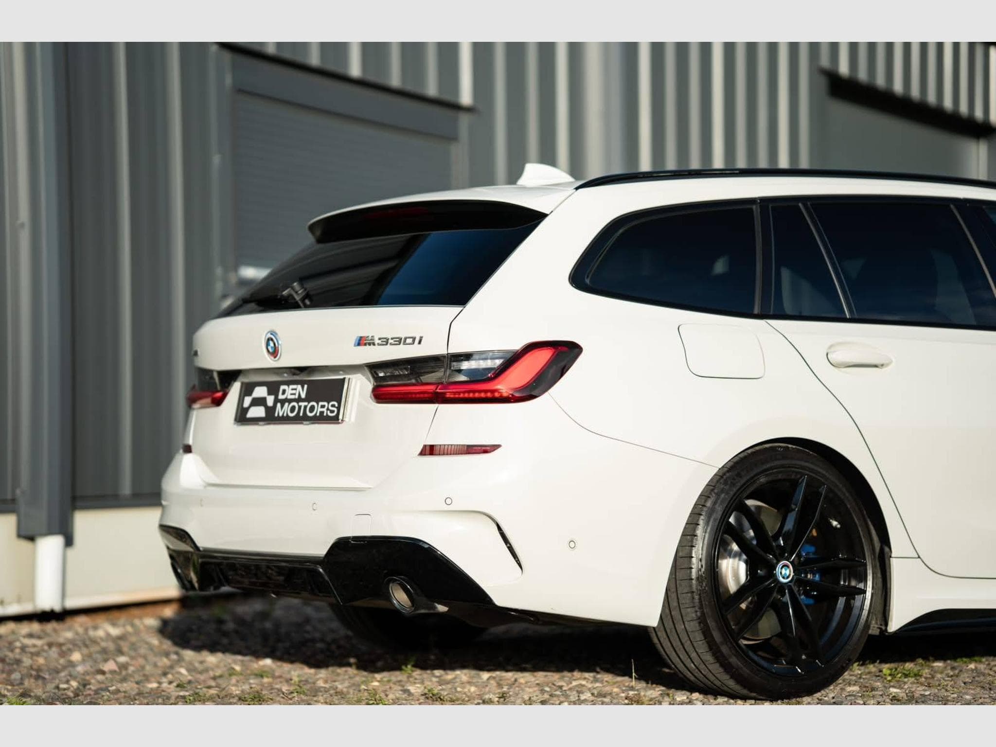 BMW Série 3 330 i xDrive M Sport – 1ère Main – Suivi BMW (2020) - Foto 31