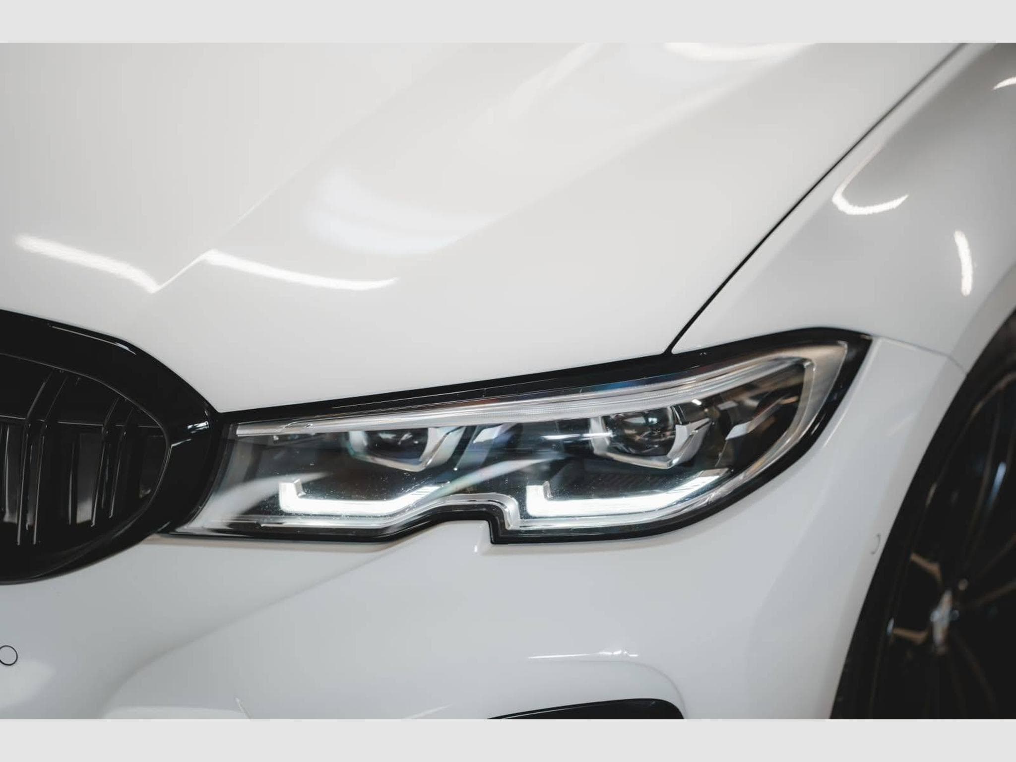 BMW Série 3 330 i xDrive M Sport – 1ère Main – Suivi BMW (2020) - Foto 8