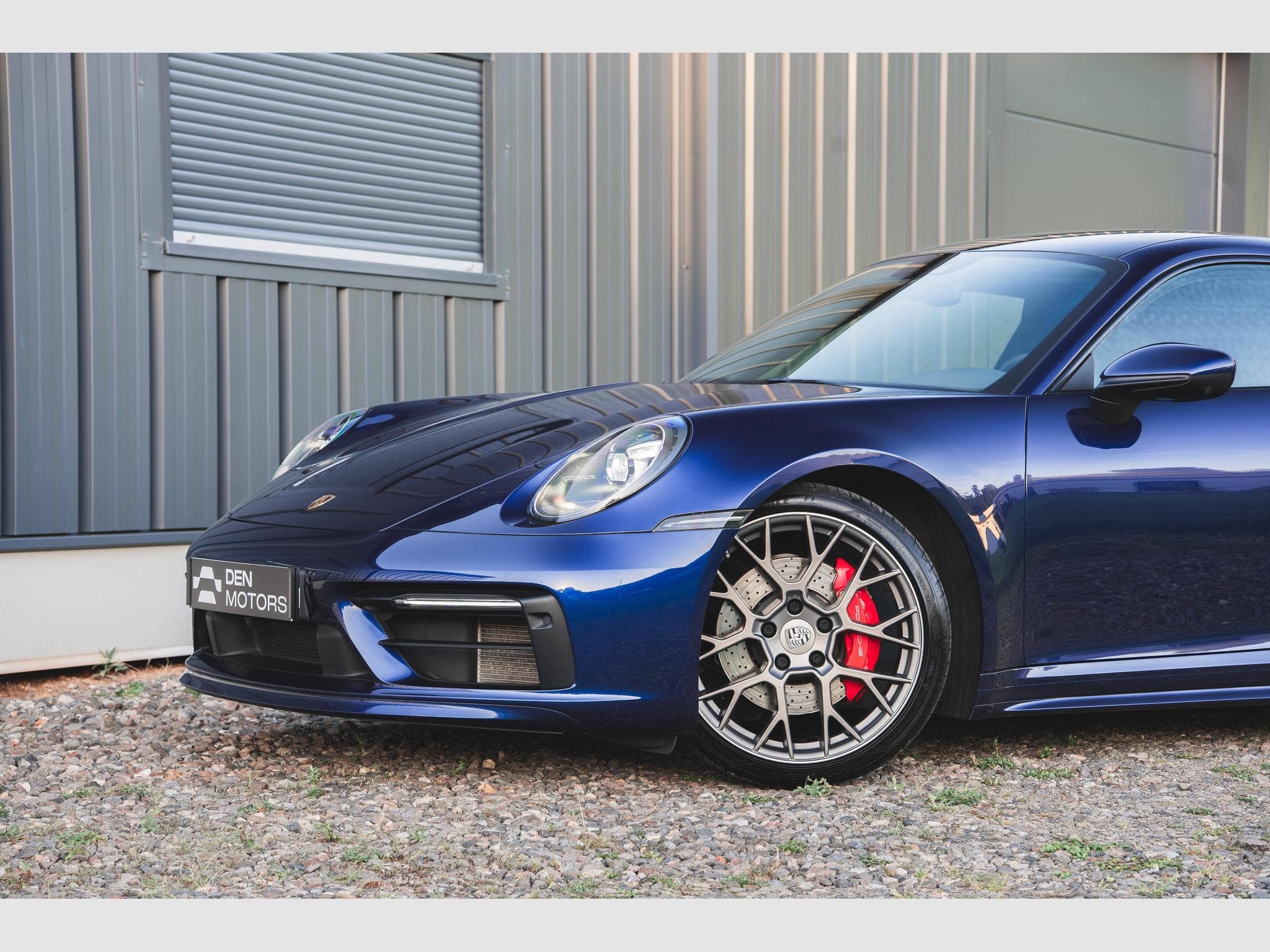 Porsche 911 Carrera 4S - SportDesign – Toit Carbone – Bleu Gentiane – Ap (2019) - Foto 4
