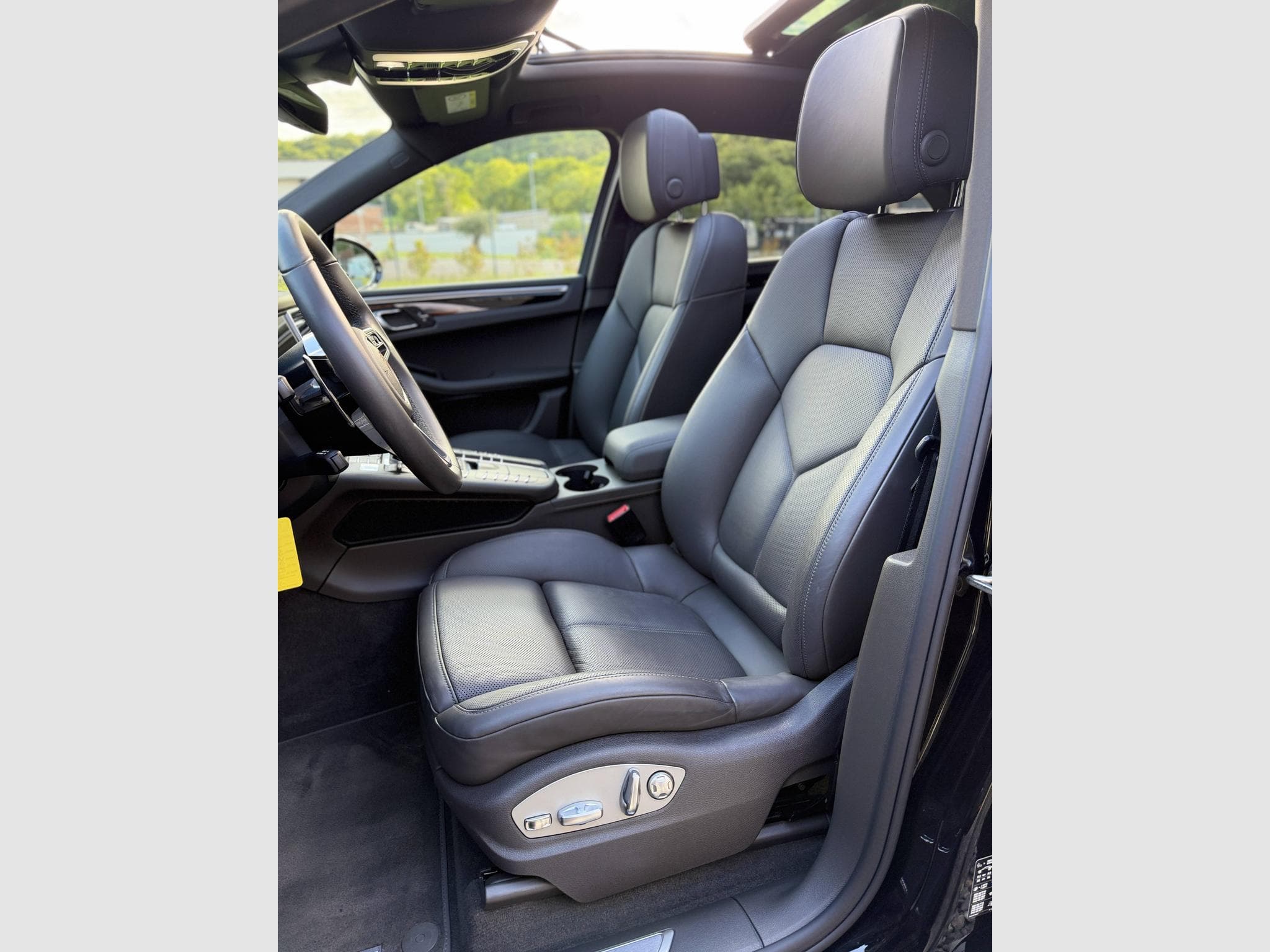 Porsche Macan S 3.0 V6 354ch – 1ère Main, Très Belle Configuration, Malus (2019) - Foto 33