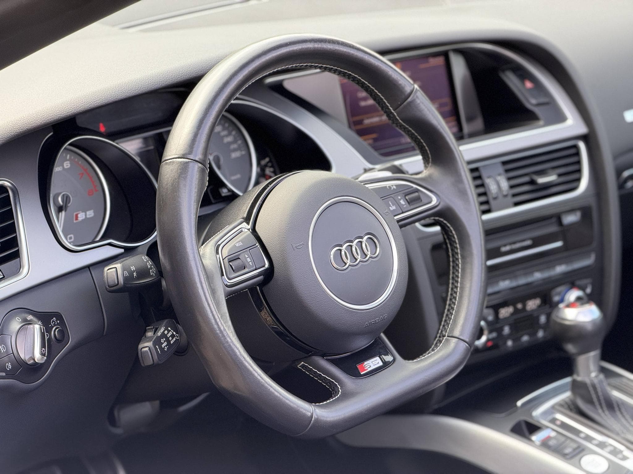 Audi S5 Cabriolet V6 333ch Quattro S tronic / B&O / ACC / Sièges Cli (2013) - Photo 10