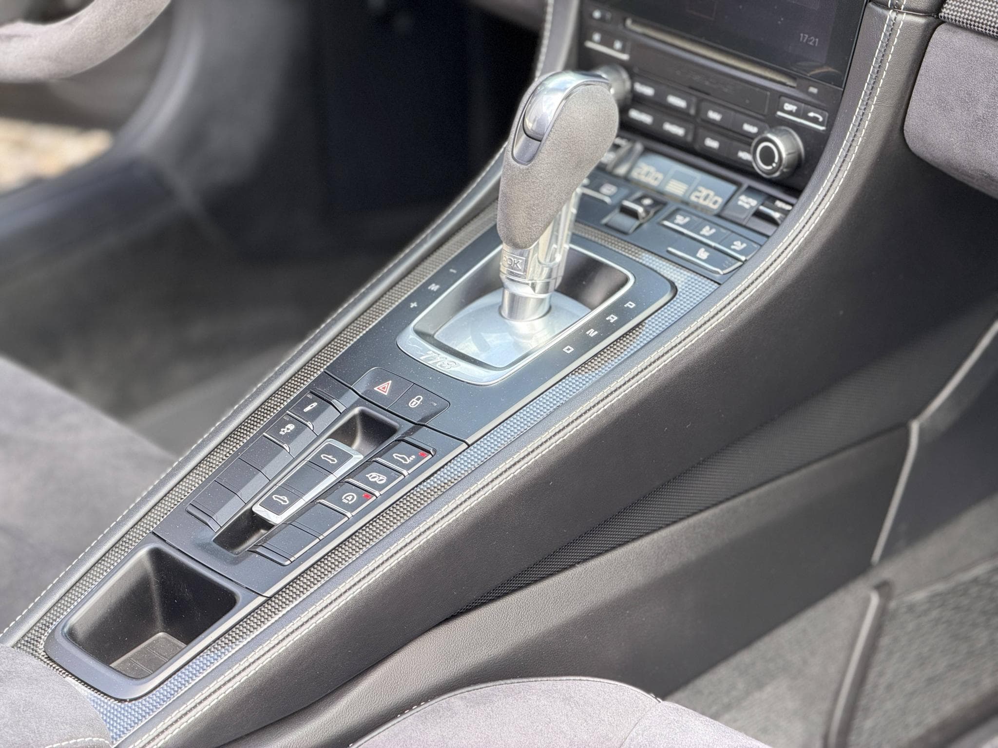 Porsche Boxster GTS 365ch PDK / Très belle configuration / Suivi complet Por (2018) - Photo 16