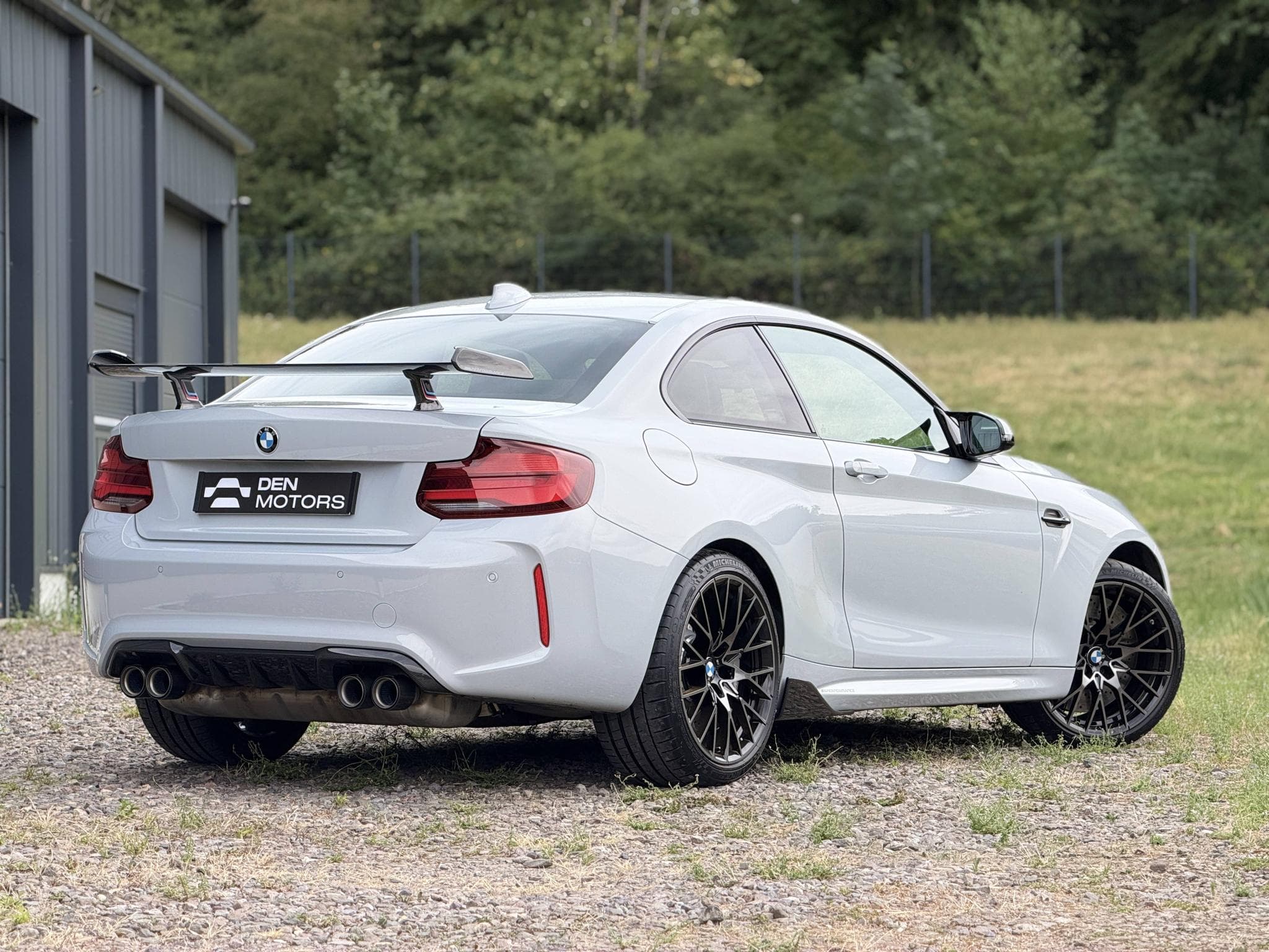 BMW M2 Competition DKG 410ch - 1ère Main / Gris Hockenheim / Pack M (2019) - Photo 33