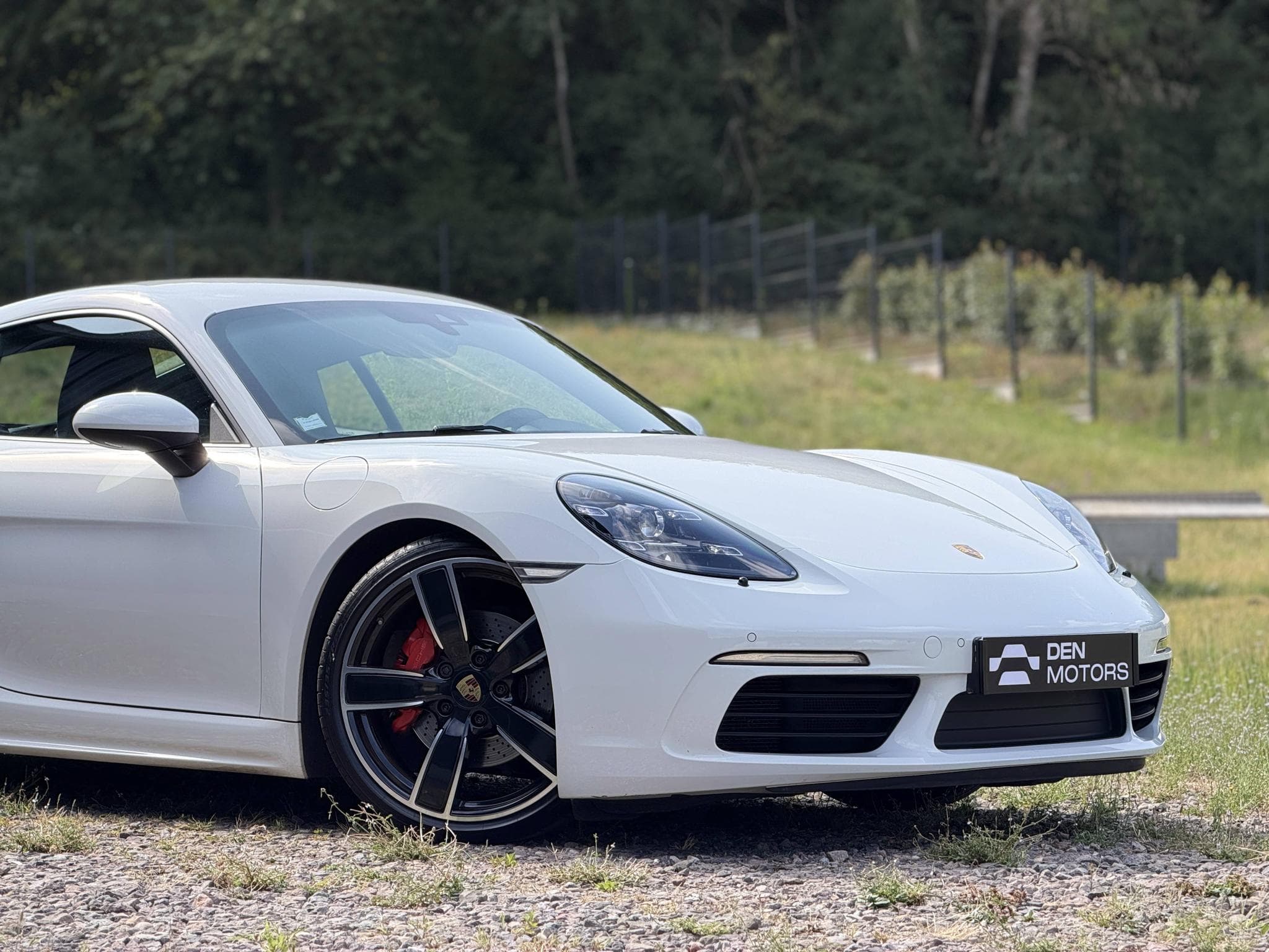 Porsche 718 2.5 350ch S PDK / Immat FR / 25 000€ d'options / Sport Chron (2018) - Photo 3