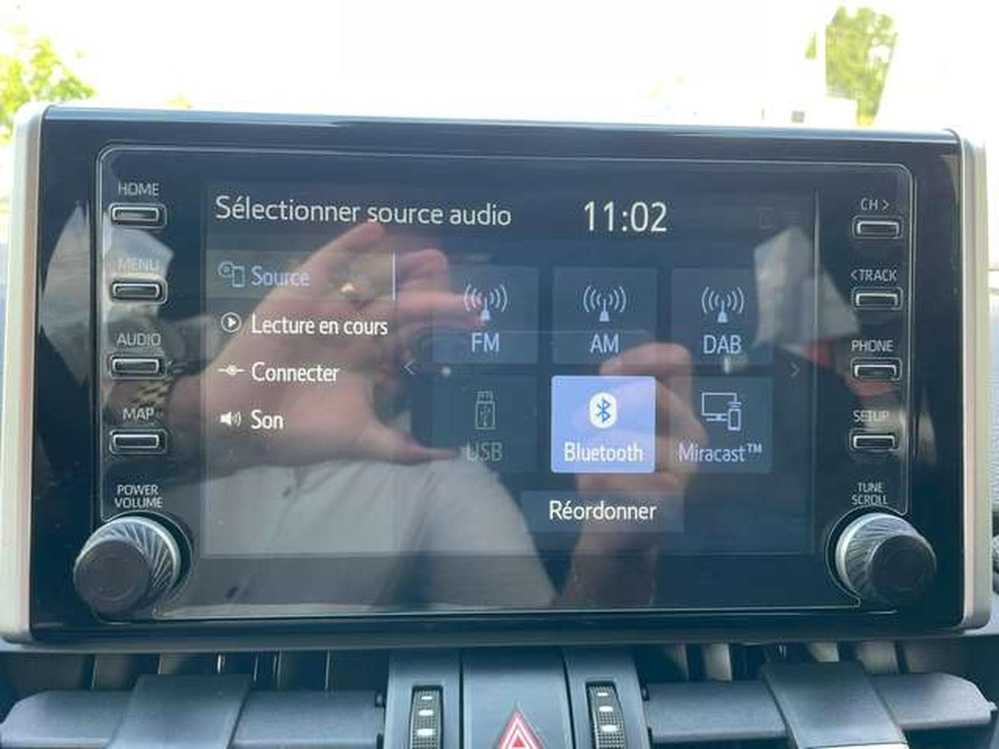 Toyota RAV 4 5d. 2.5 Hybrid Style Plus - JUSQU'A 3 ANS GARANTIE (2022) - Foto 23