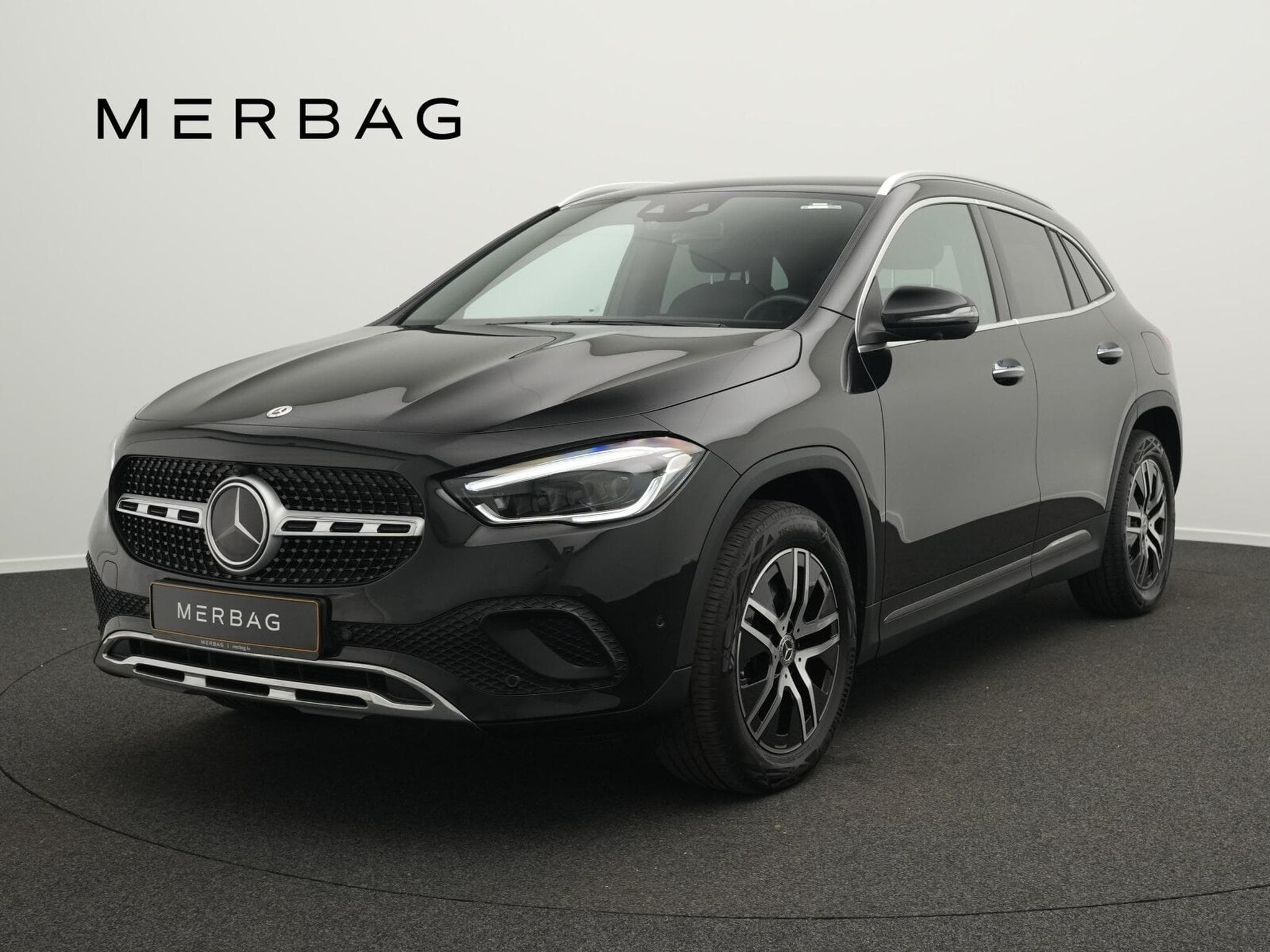 Mercedes GLA 250 4MATIC Off-Roader Multi+360°+Apple (2022) - Foto 1