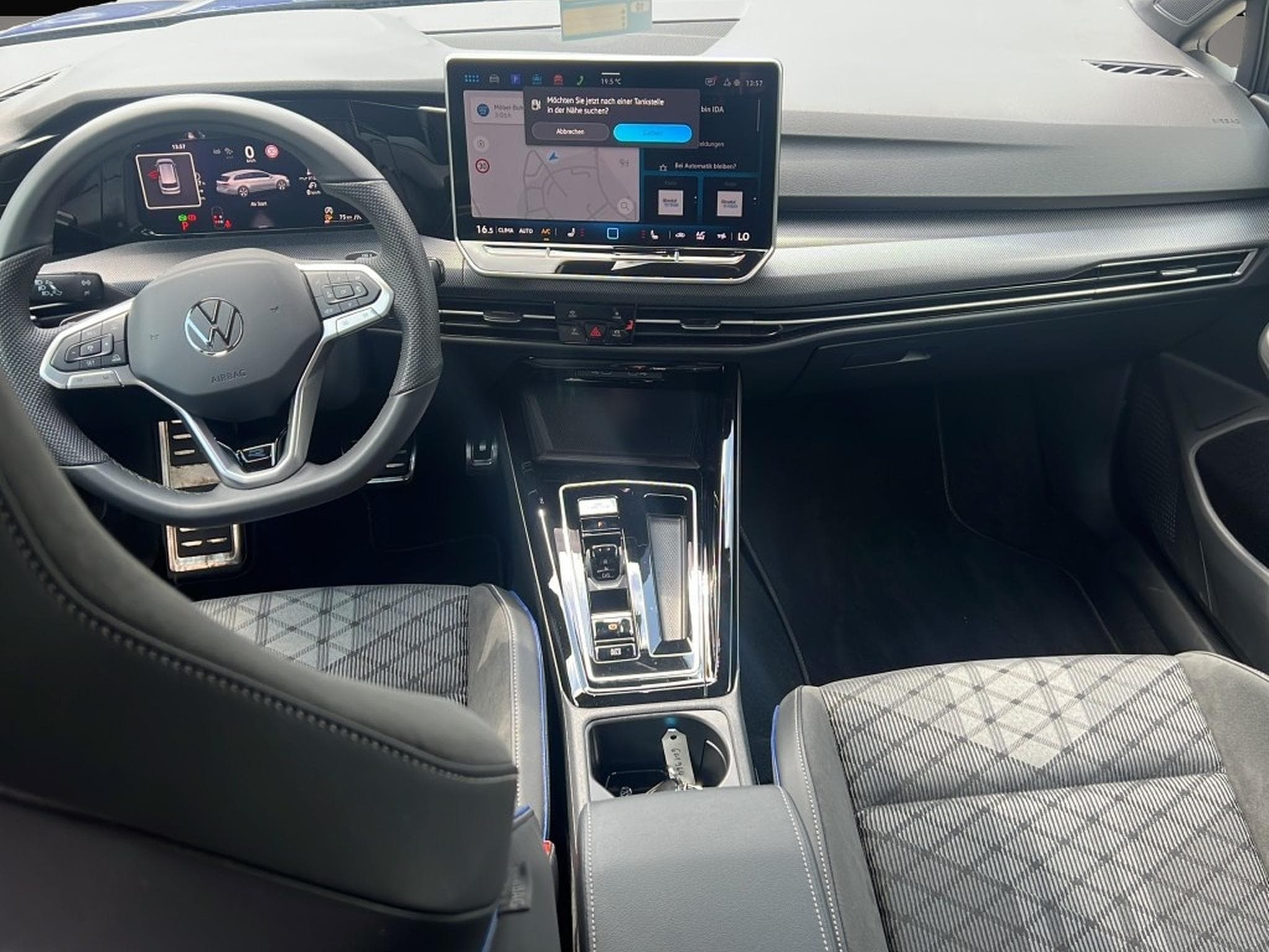 VW Golf (2025) - Foto 7