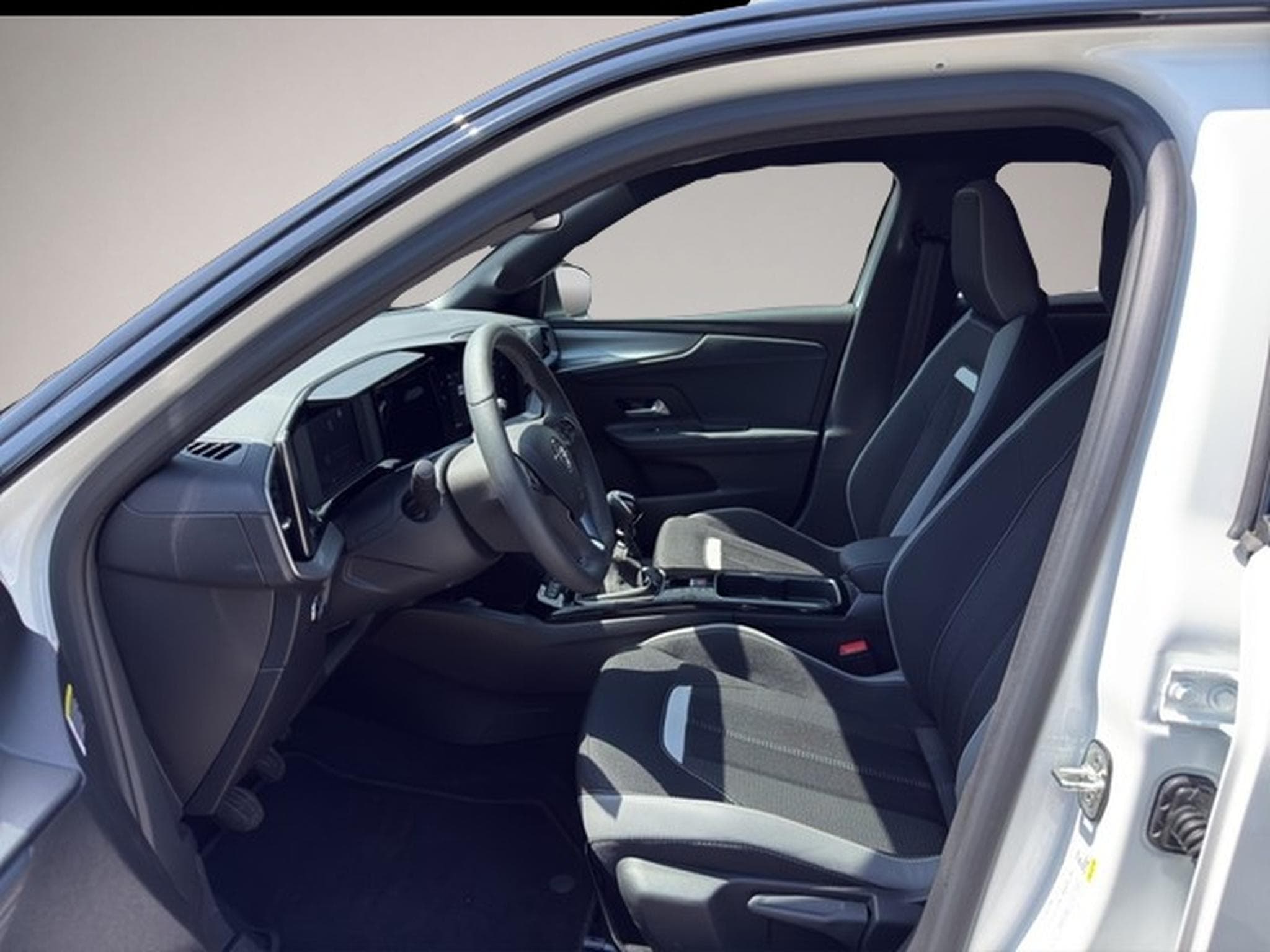 Opel Mokka (2024) - Foto 7