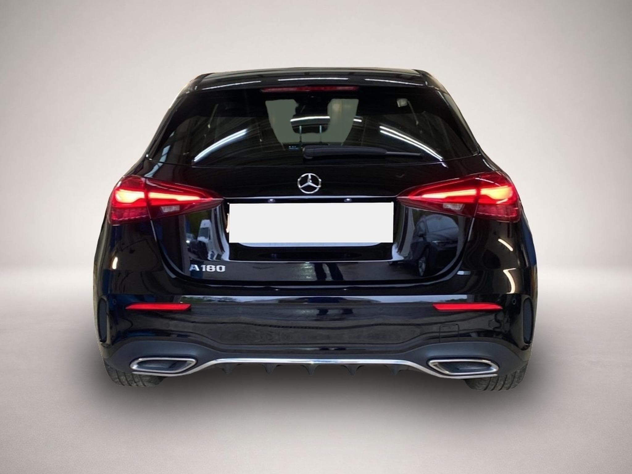 Mercedes 180 (2025) - Photo 5