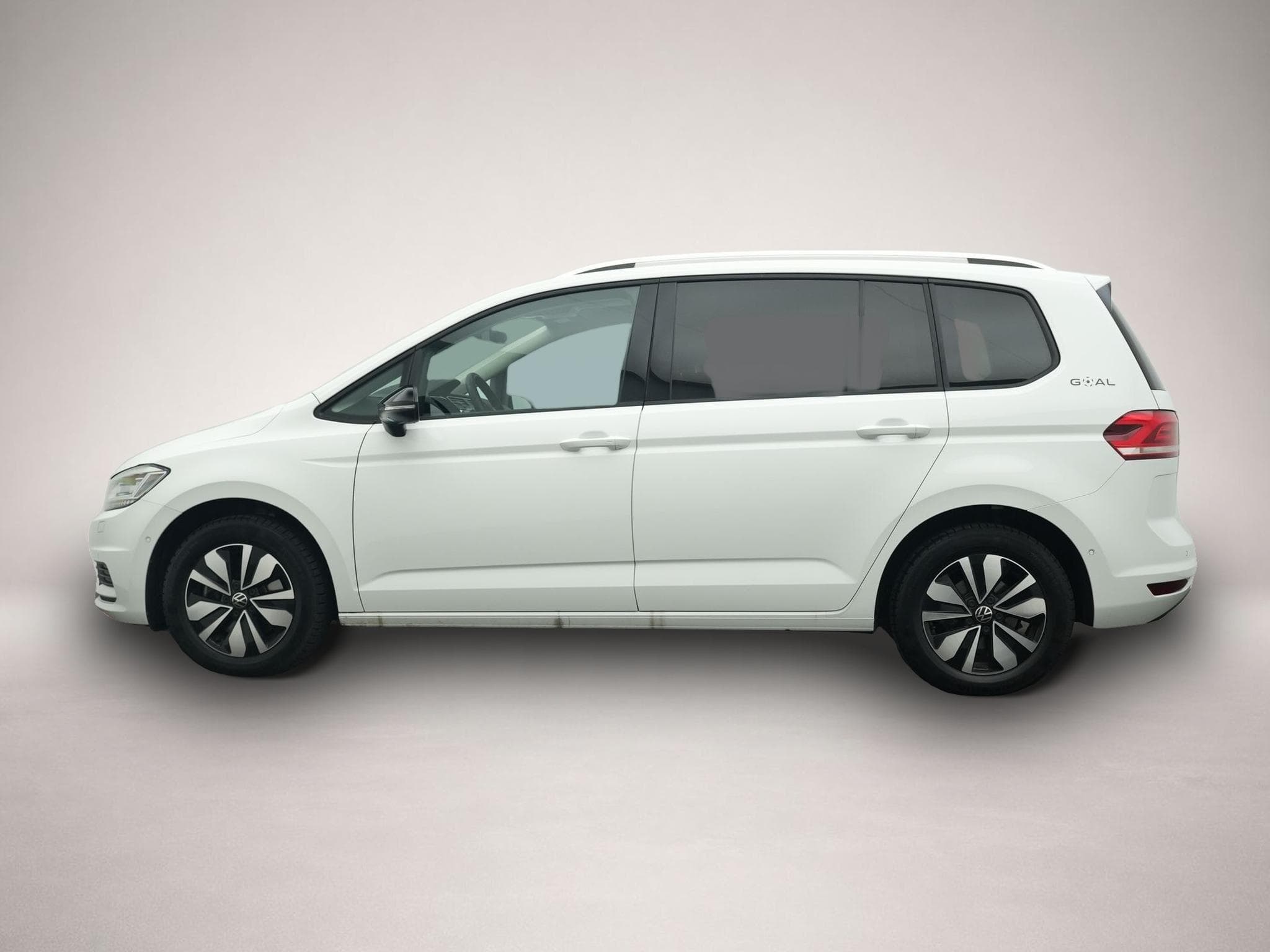VW Touran (2025) - Foto 2