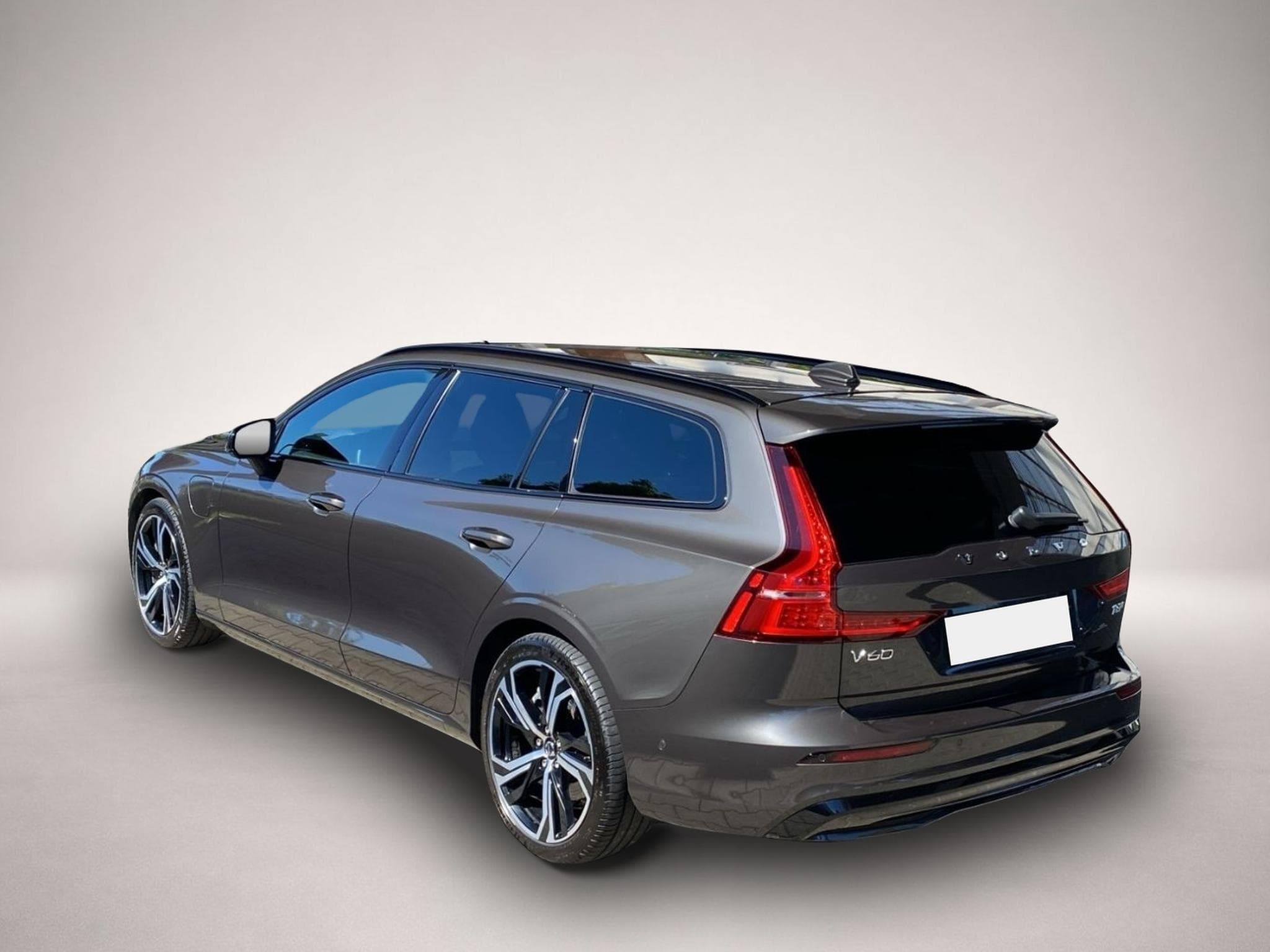 Volvo V60 (2024) - Photo 3