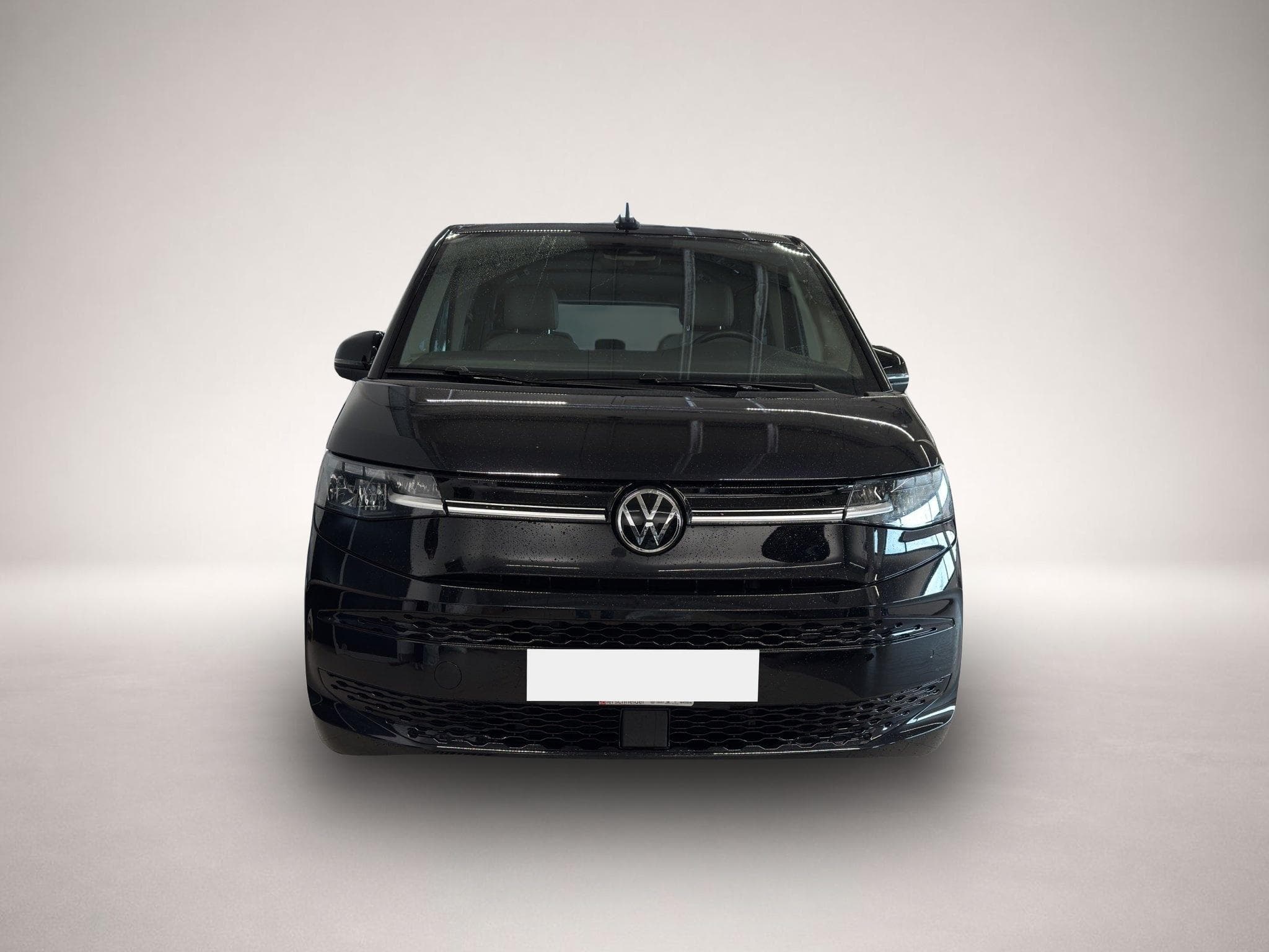 VW Multivan (2024) - Photo 2