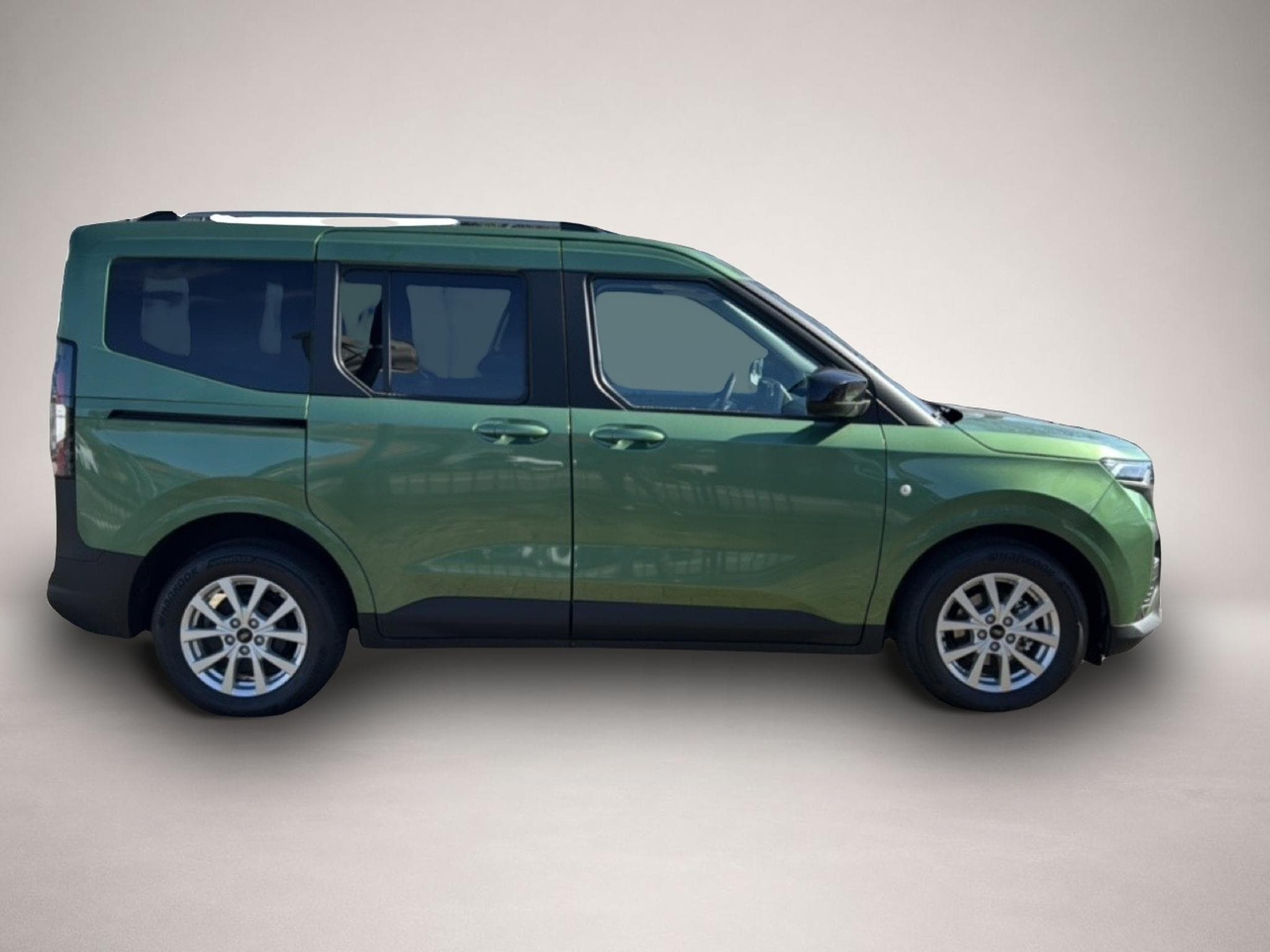 Ford Tourneo (2025) - Foto 7