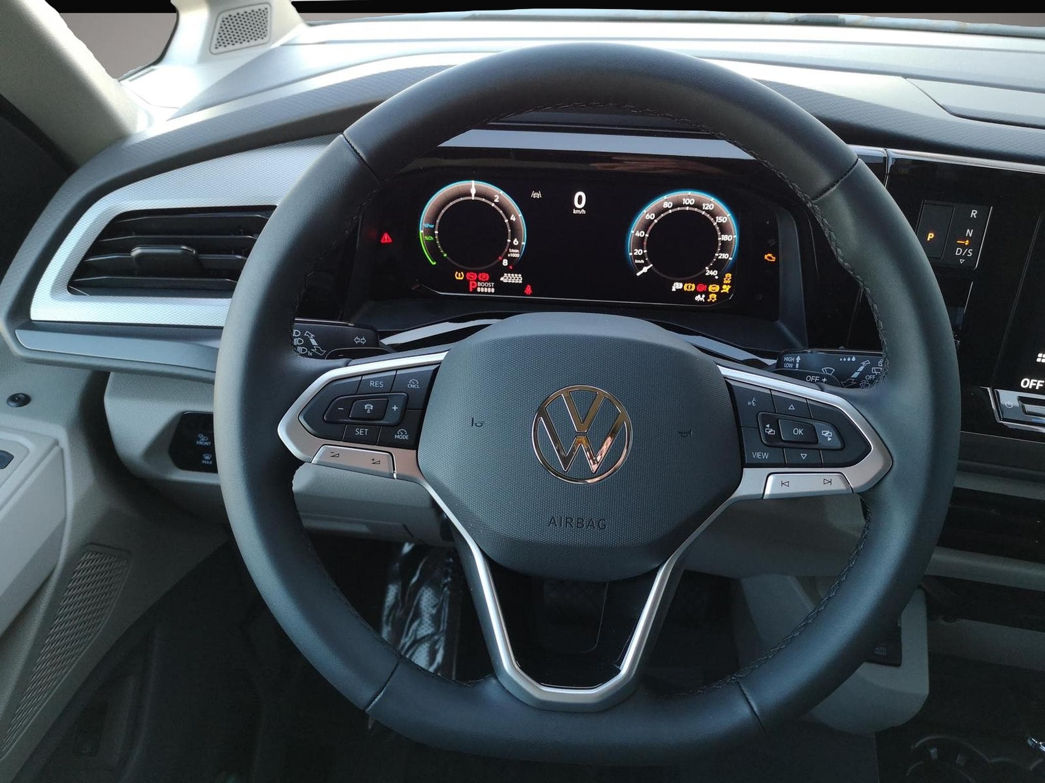 VW Multivan (2025) - Foto 4