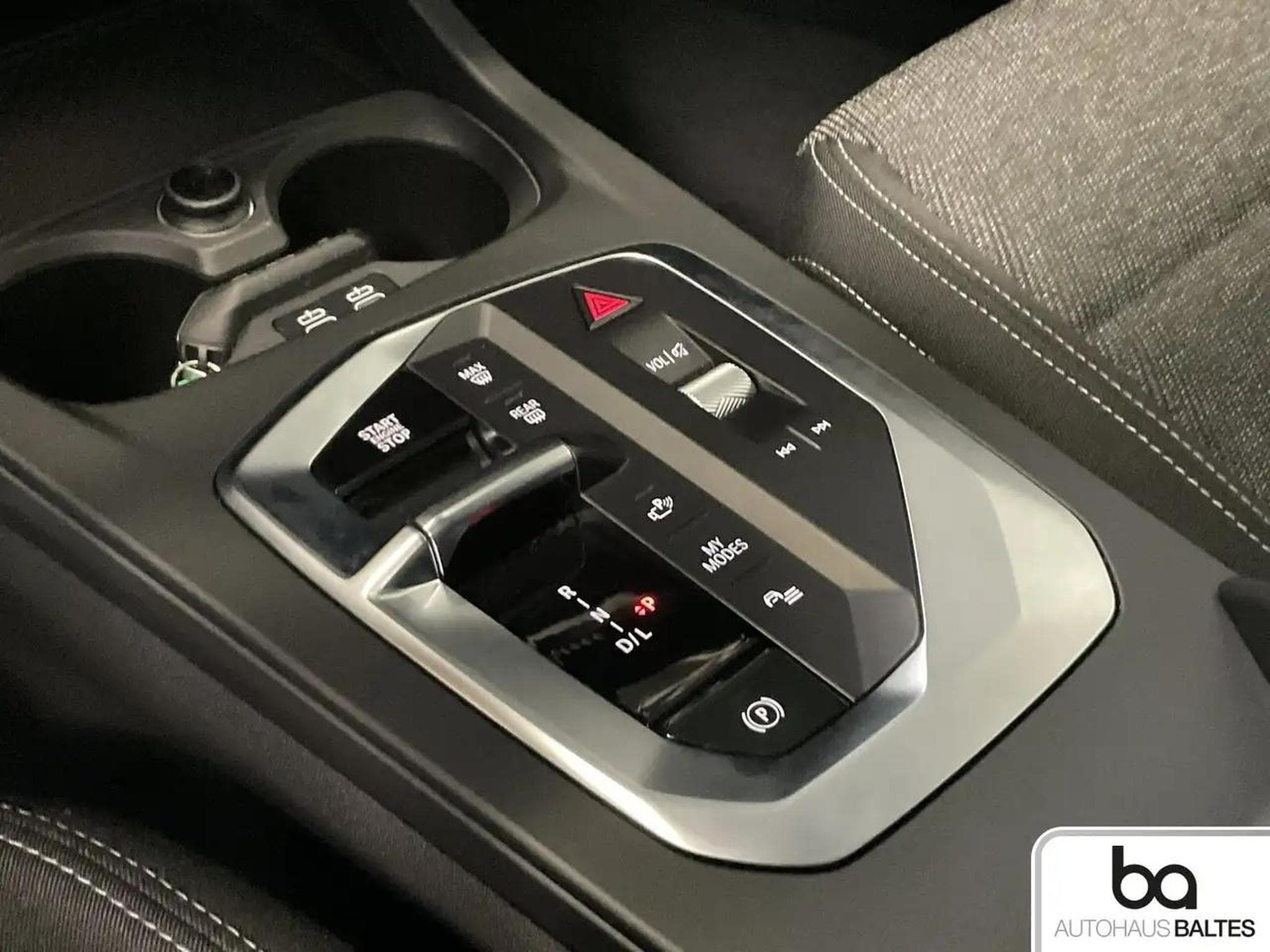 BMW 120 (2025) - Foto 11