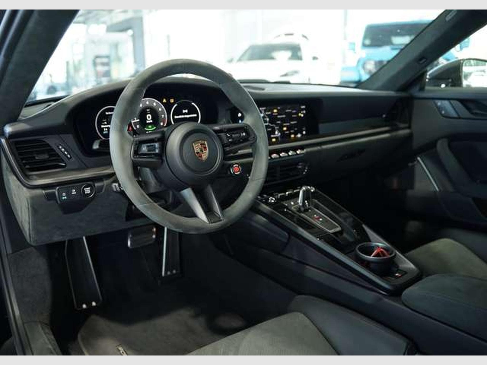 Porsche 911 Carrera GTS T-Hybrid *LIFT *Aero-Kit (2025) - Photo 34