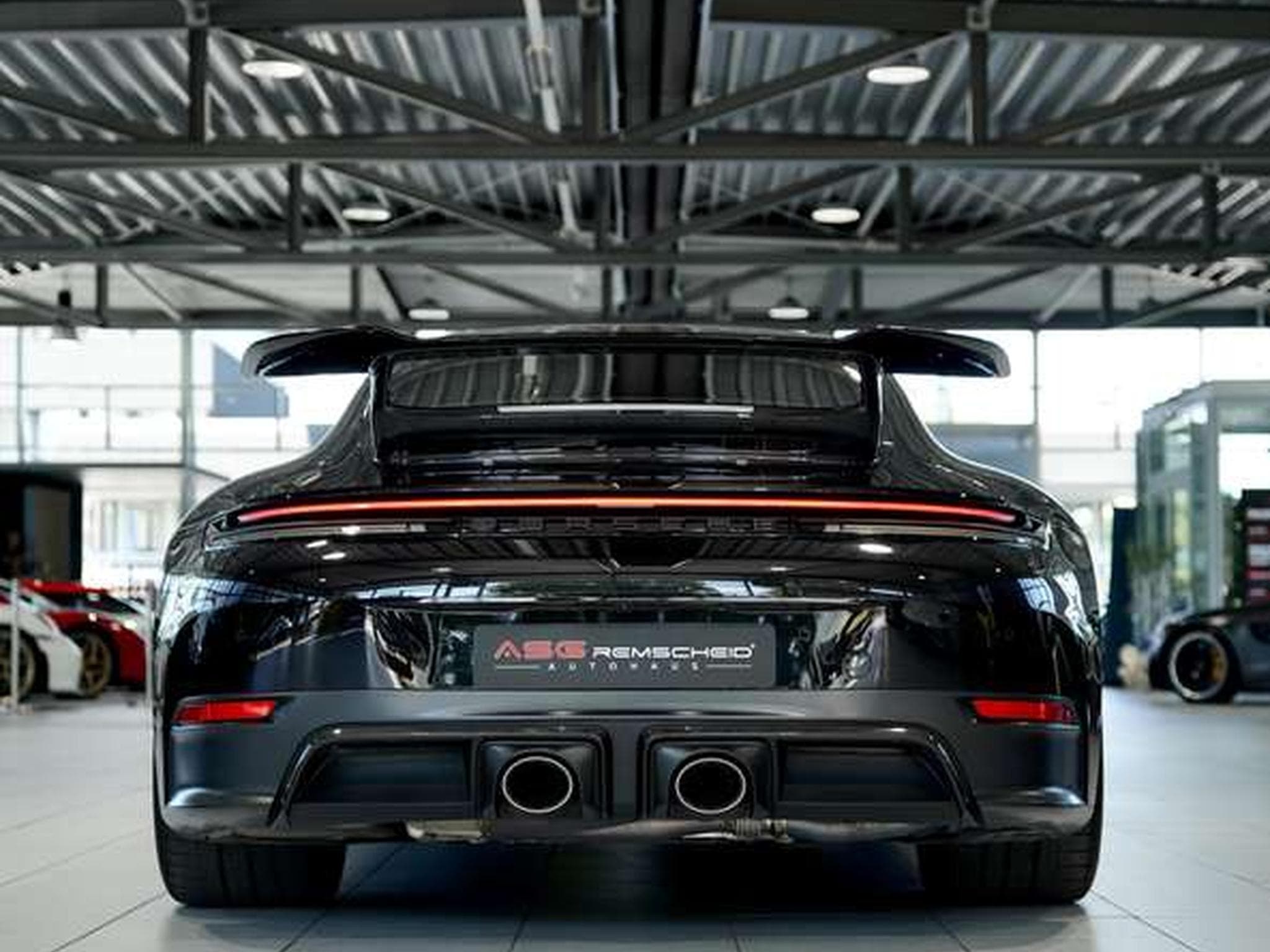 Porsche 911 Carrera GTS T-Hybrid *LIFT *Aero-Kit (2025) - Photo 9