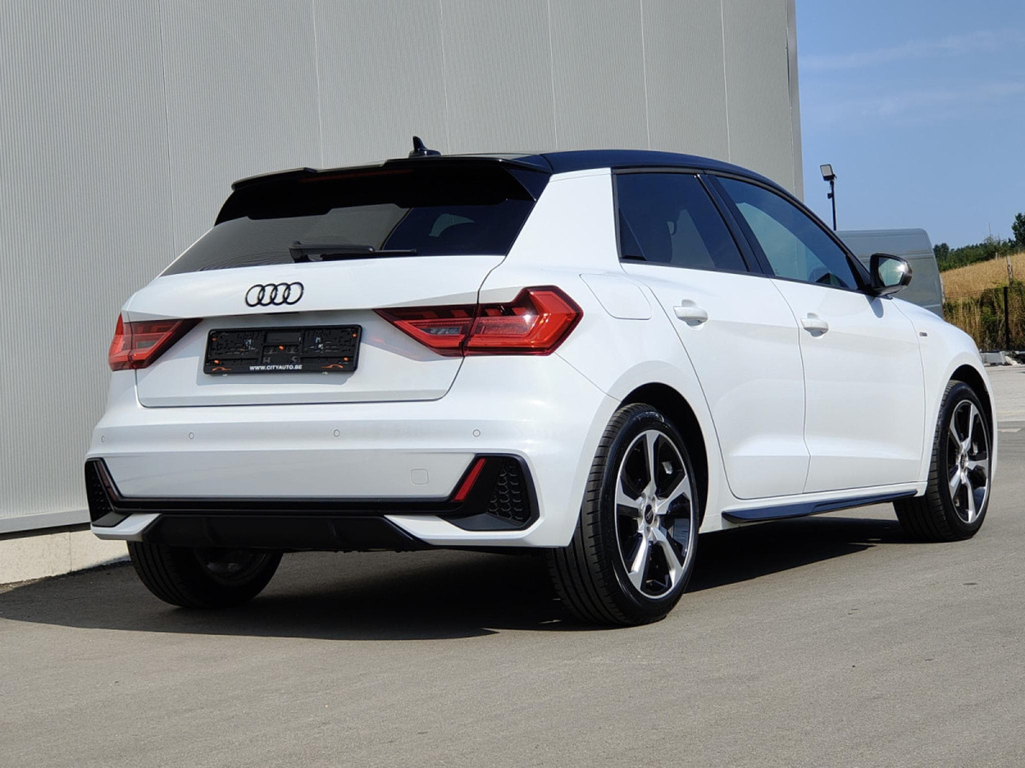 Audi A1 A1 SPORTBACK 30 TFSI S-LINE S-TRONIC CARPLAY ECLAIRAGE AMBIA (2023) - Foto 27