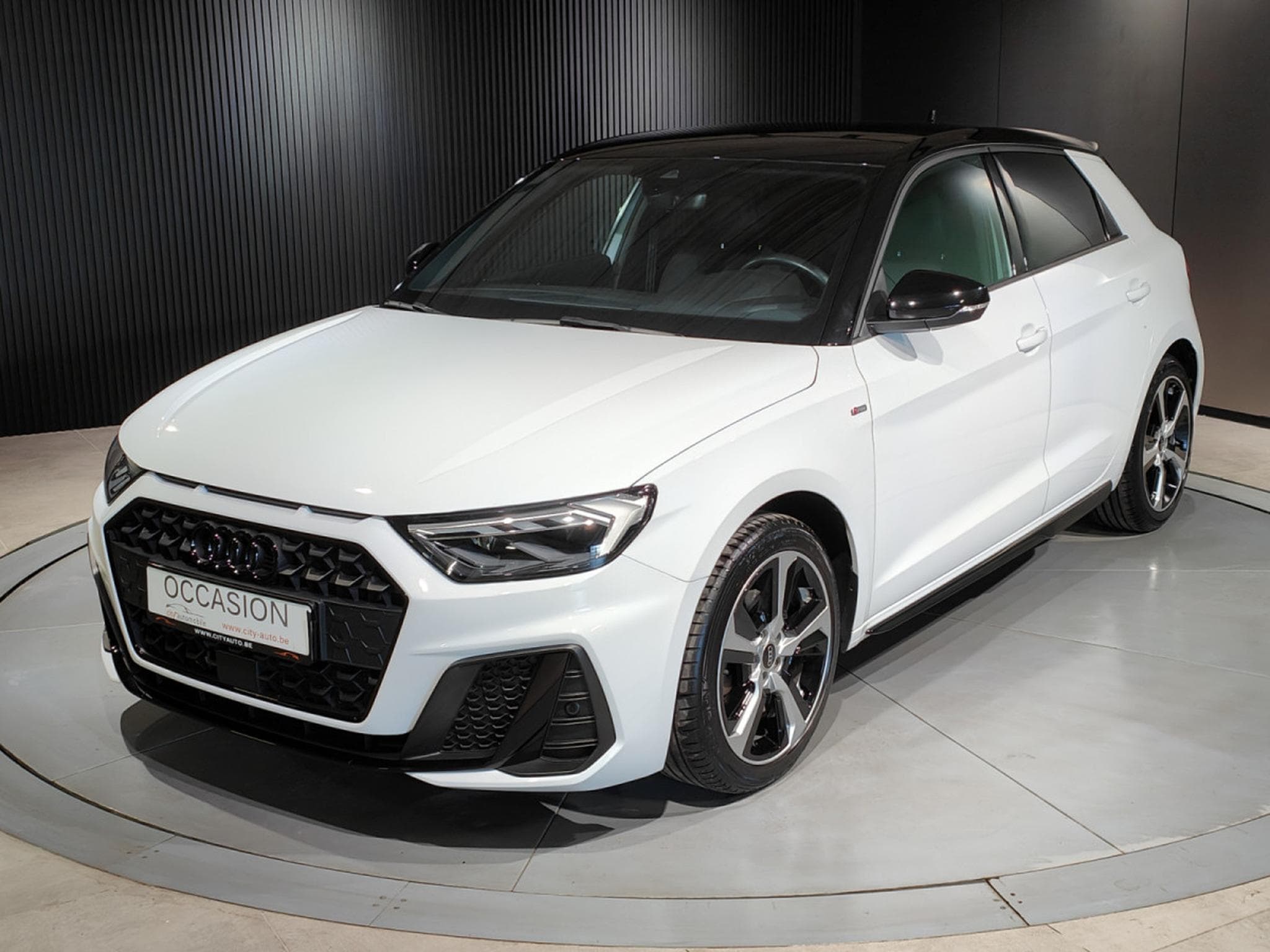 Audi A1 A1 SPORTBACK 30 TFSI S-LINE S-TRONIC CARPLAY ECLAIRAGE AMBIA (2023) - Foto 6