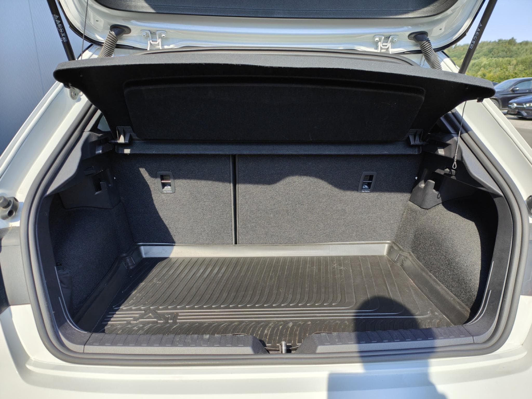 Audi A1 A1 SPORTBACK 30 TFSI S-LINE S-TRONIC CARPLAY ECLAIRAGE AMBIA (2023) - Foto 9
