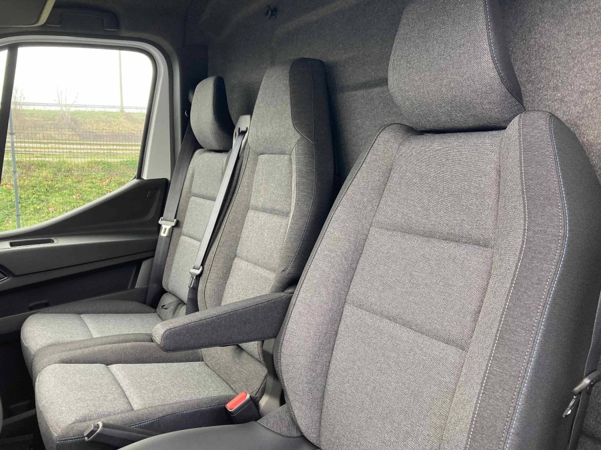 Renault Master 2.0 Dci 150  L3H2 (2025) - Photo 12