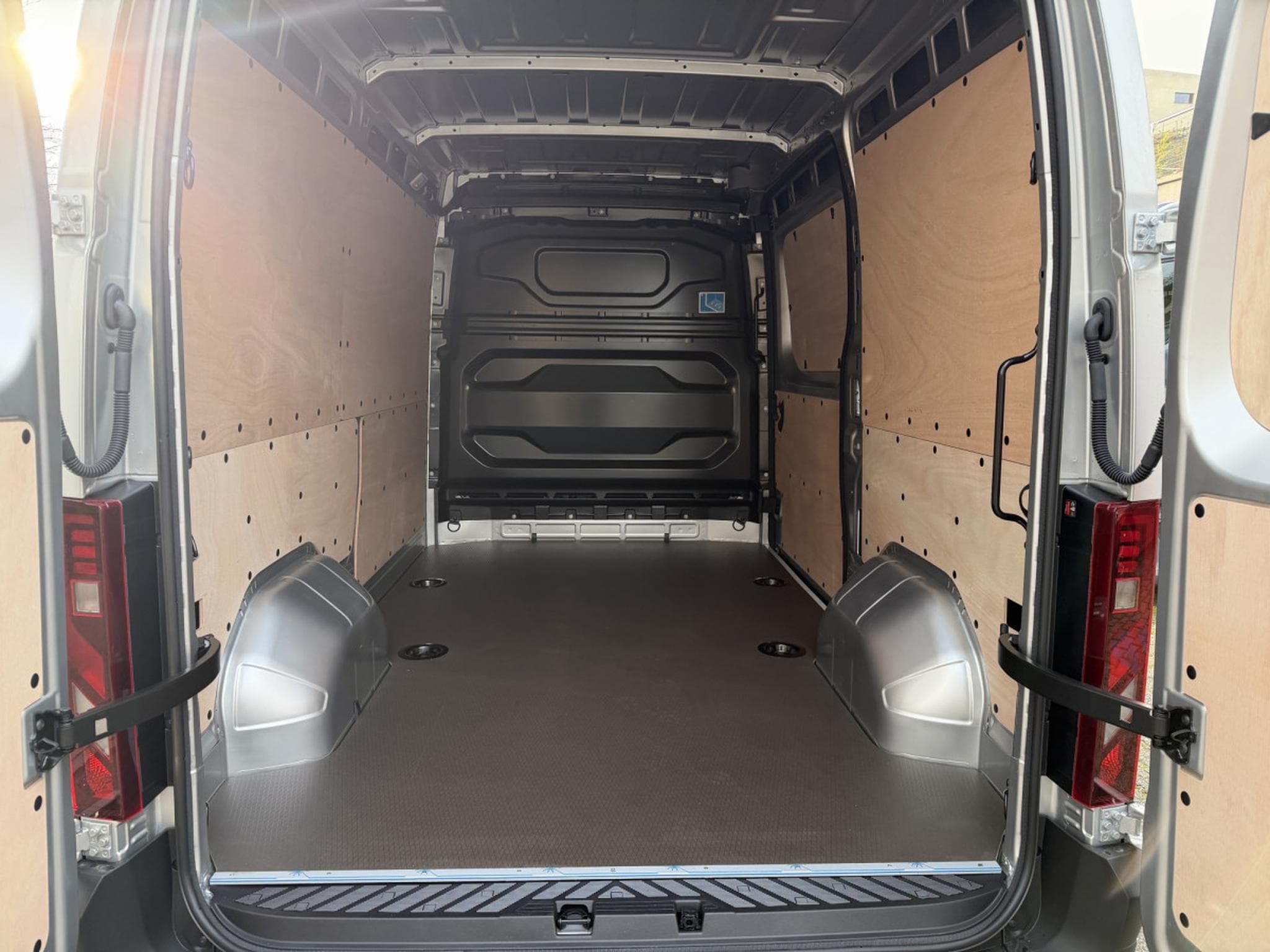 Renault Master 2.0 Dci 170  L2H2 (2026) - Photo 22