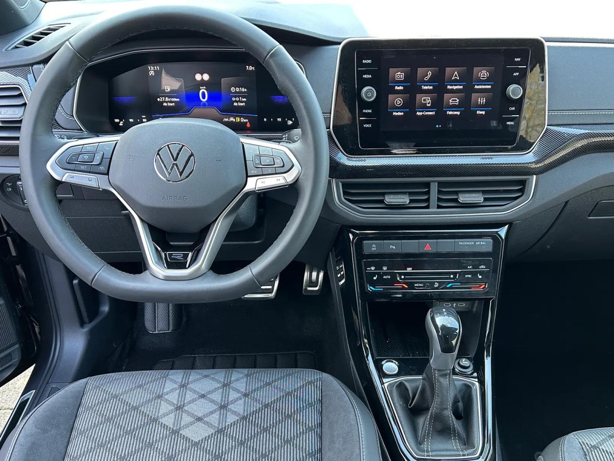 VW T-Cross 1.0 TSi 115 DSG R-Line (2026) - Photo 7