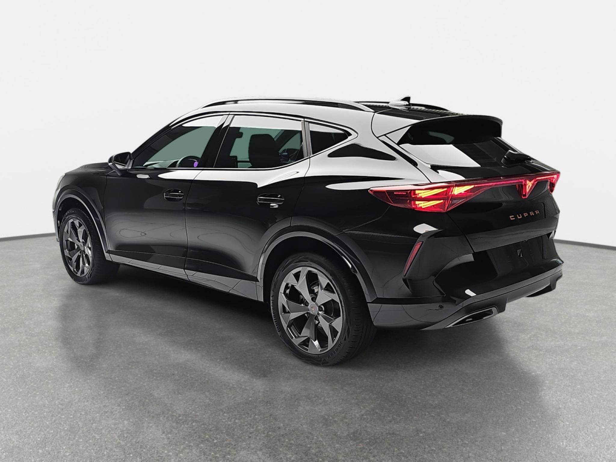 Cupra Formentor 1.5 TSi PHEV DSG 204 (2026) - Photo 4