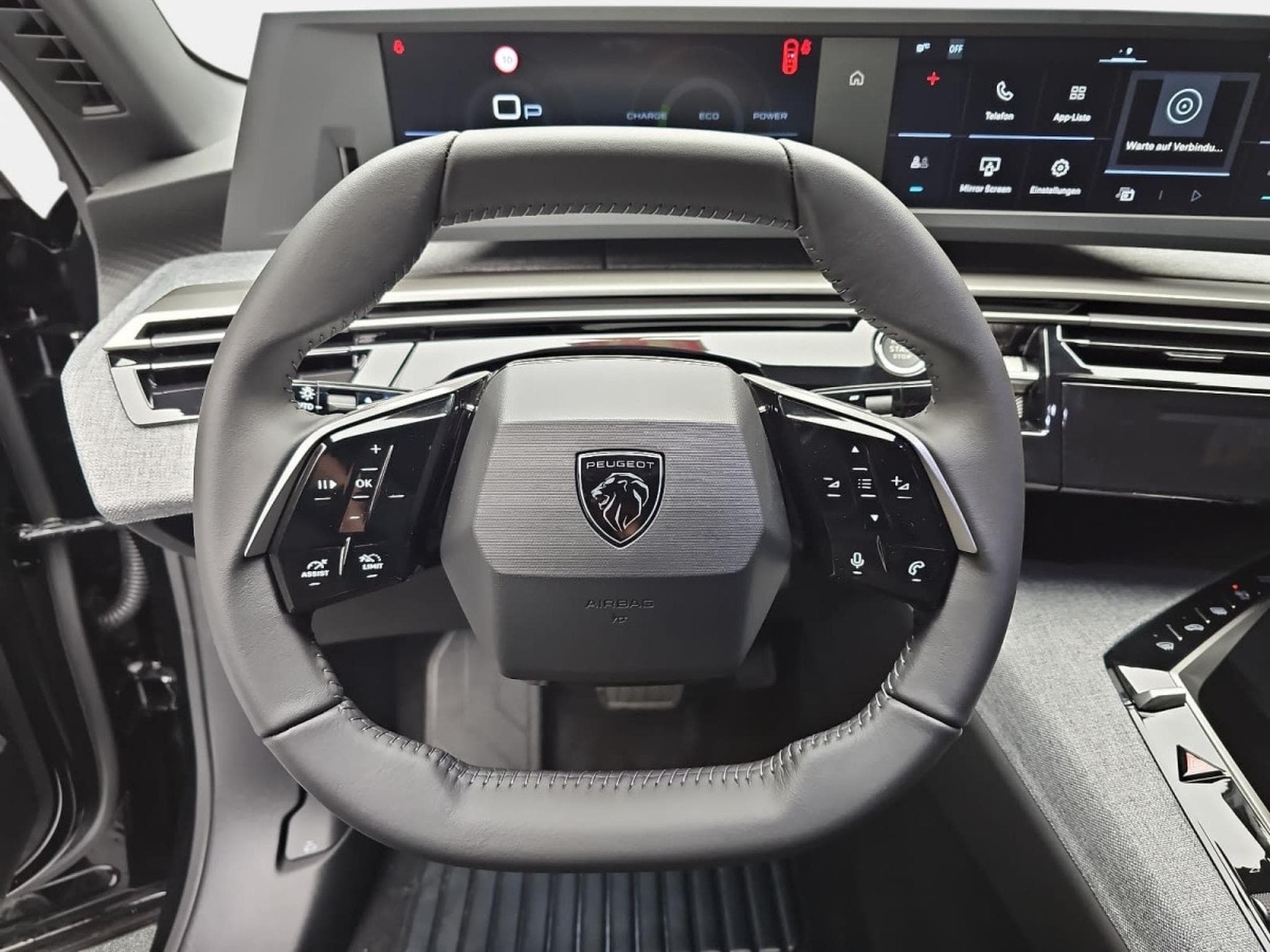 Peugeot 3008 1.2 Hybrid 145 E-DSC6 Allure (2025) - Photo 14