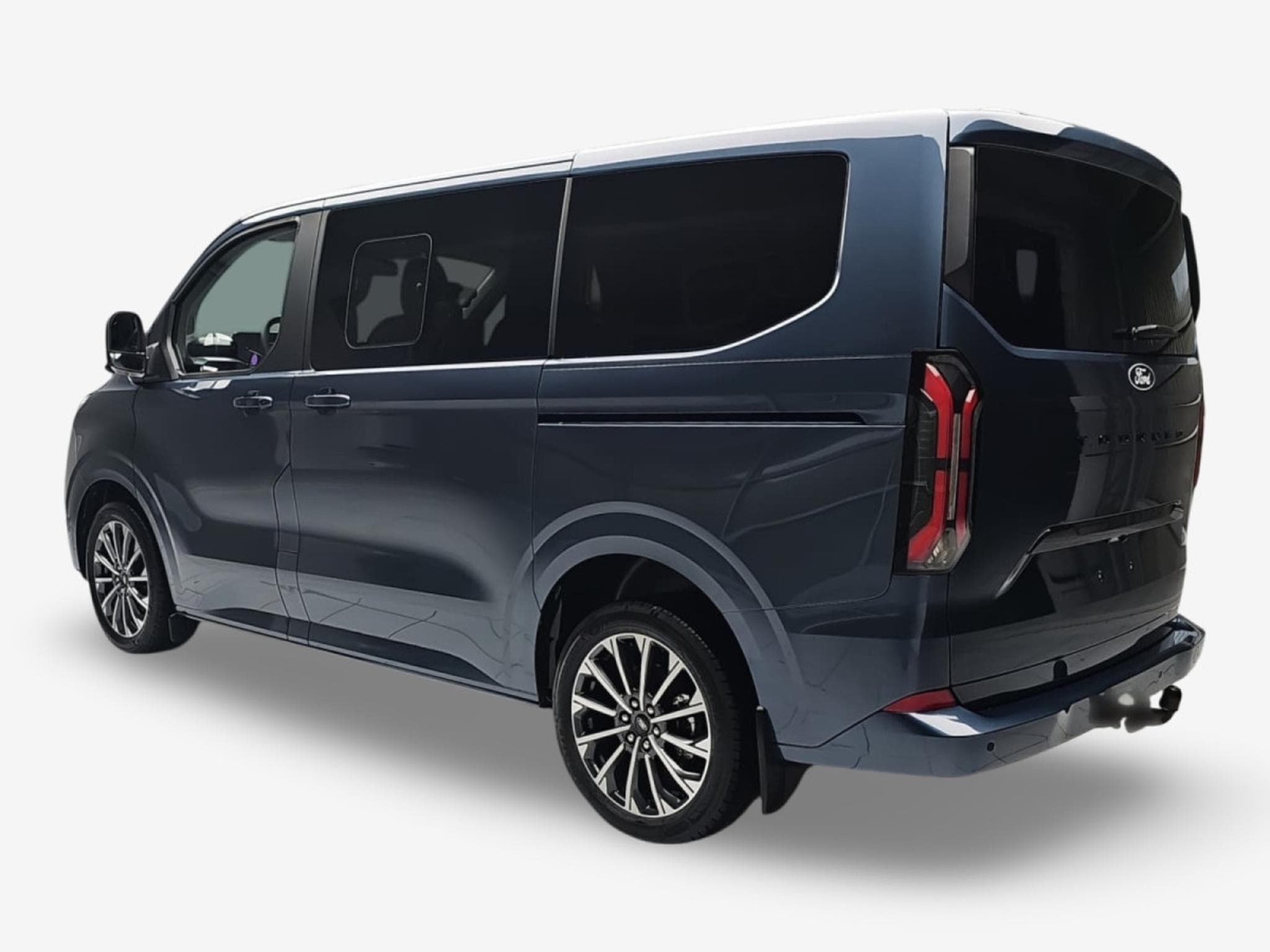 Ford Tourneo 2.0 TDCI ECOBLUE 170 L1 Titanium X (2026) - Foto 4