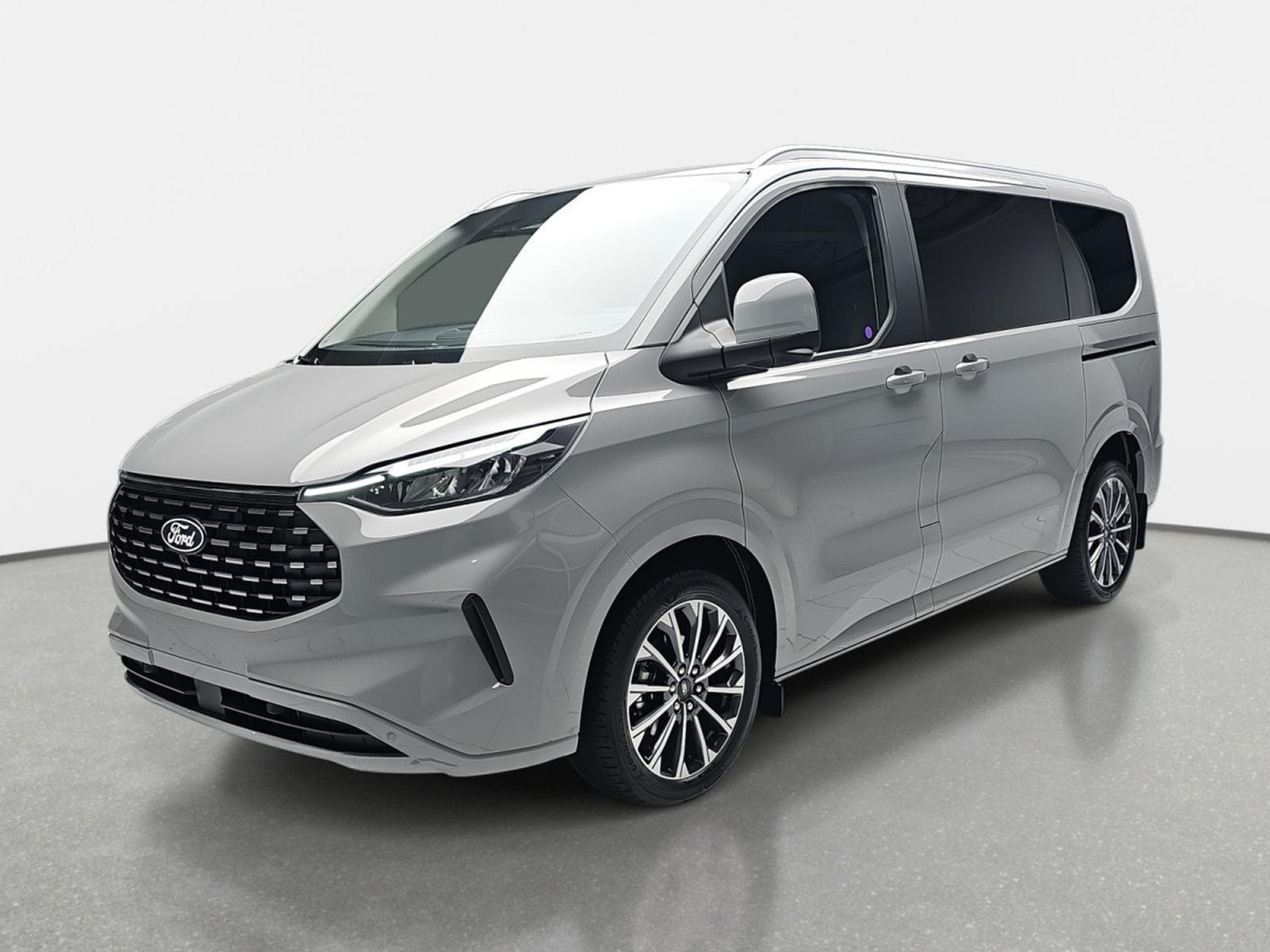 Ford Tourneo 2.0 TDCI ECOBLUE 170 L1 Titanium X (2026) - Foto 2