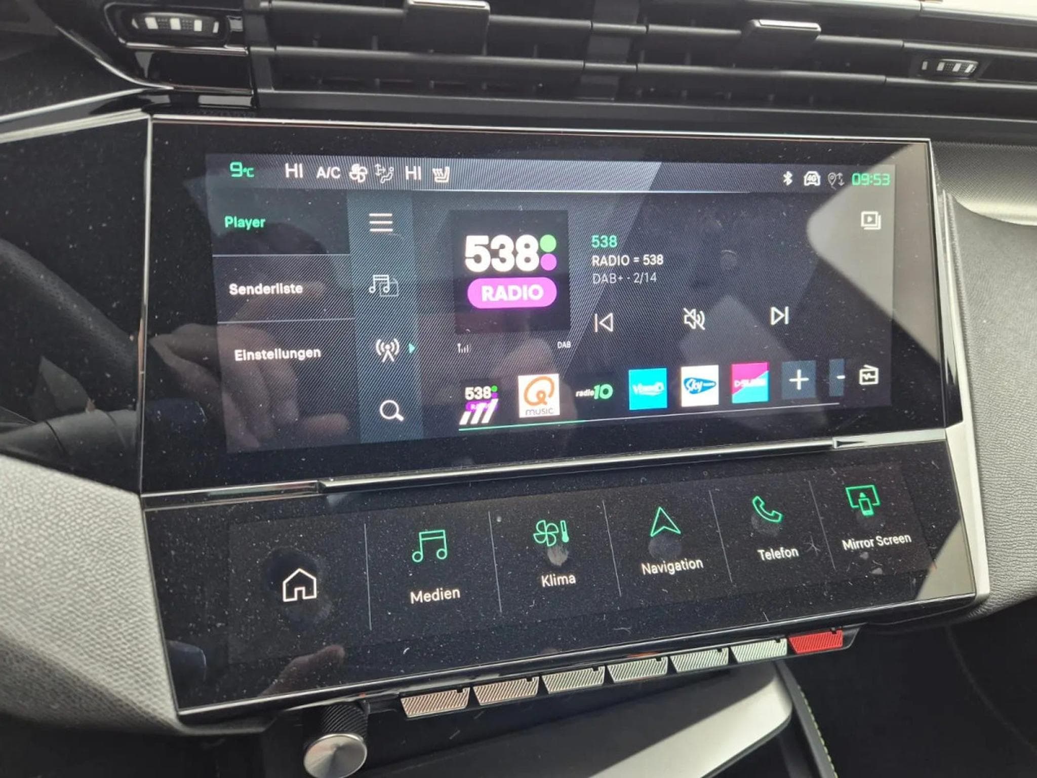 Peugeot 308 1.2 Hybrid e-DSC6 145 GT Exclusive (2026) - Foto 19