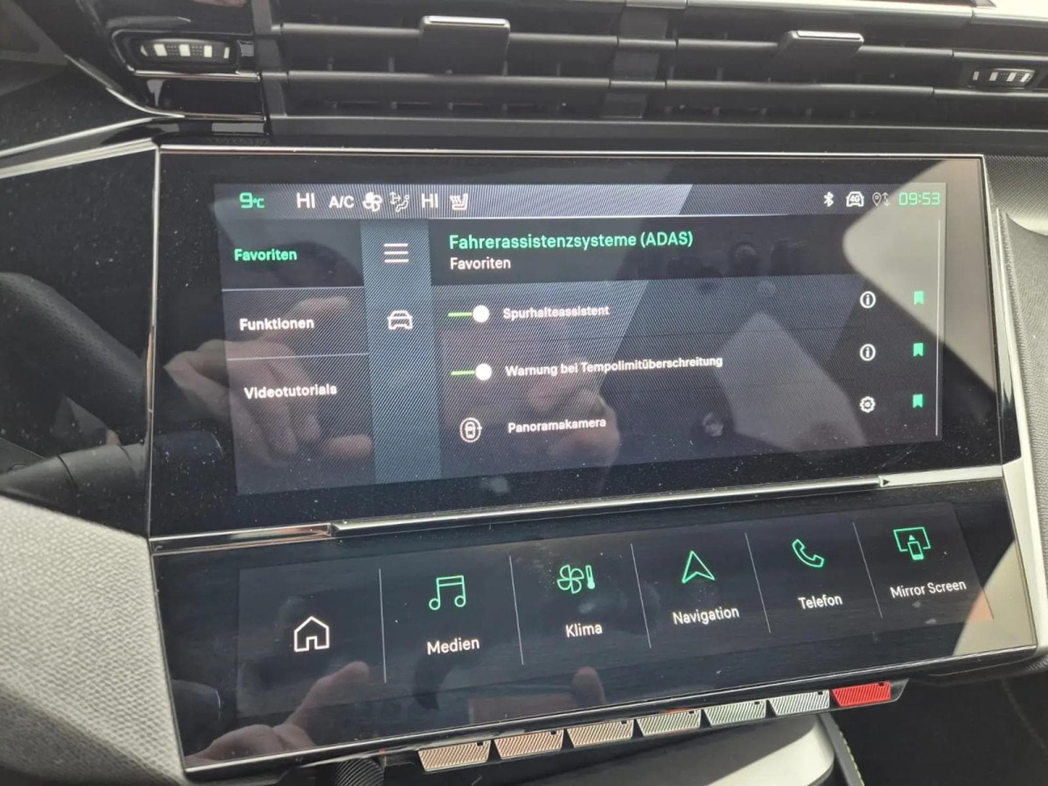 Peugeot 308 1.2 Hybrid e-DSC6 145 GT Exclusive (2026) - Foto 21
