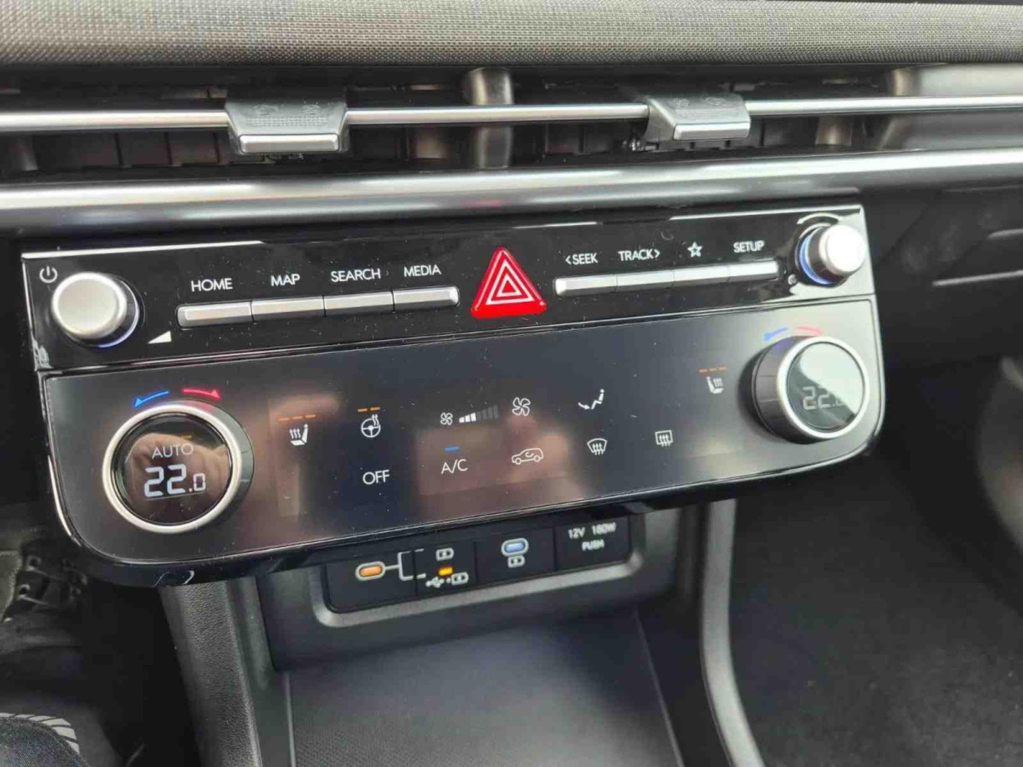 Hyundai Tucson 1.6 T-GDI 150  AT (2026) - Foto 19