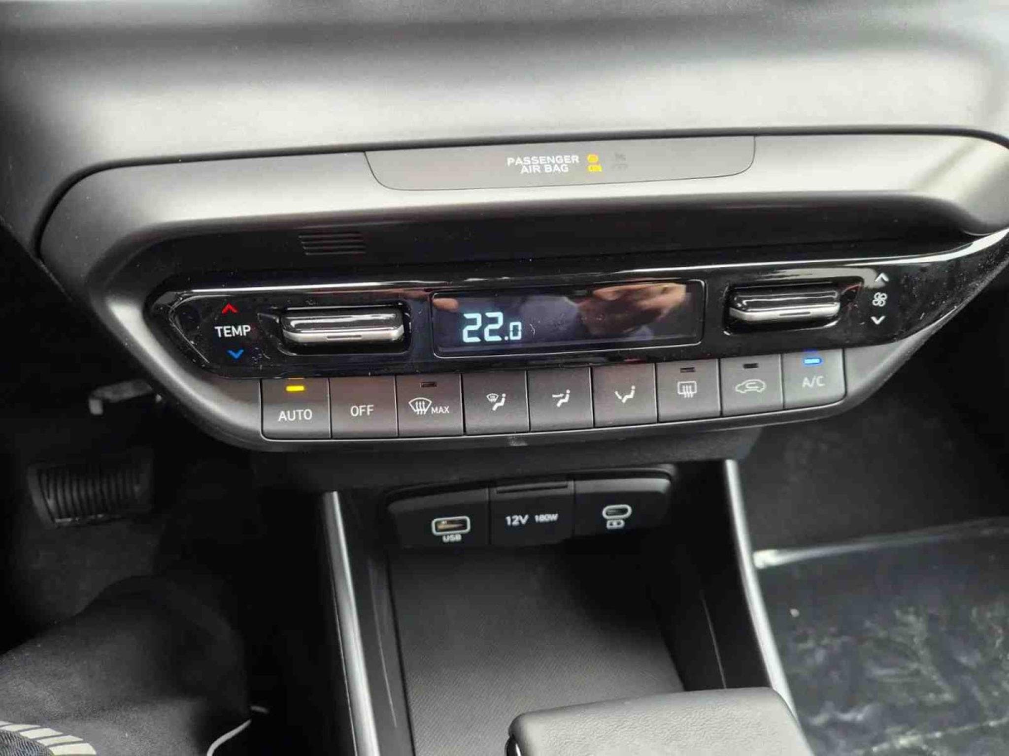 Hyundai i20 1.0T-GDI 90 AT Trend (2026) - Foto 17