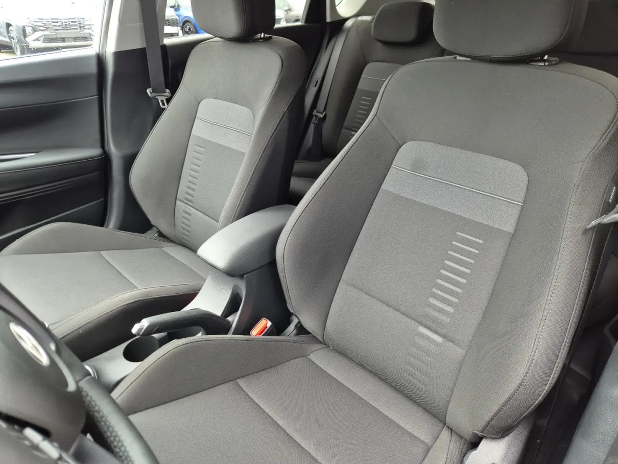 Hyundai i20 1.0T-GDI 90 Trend (2026) - Foto 8