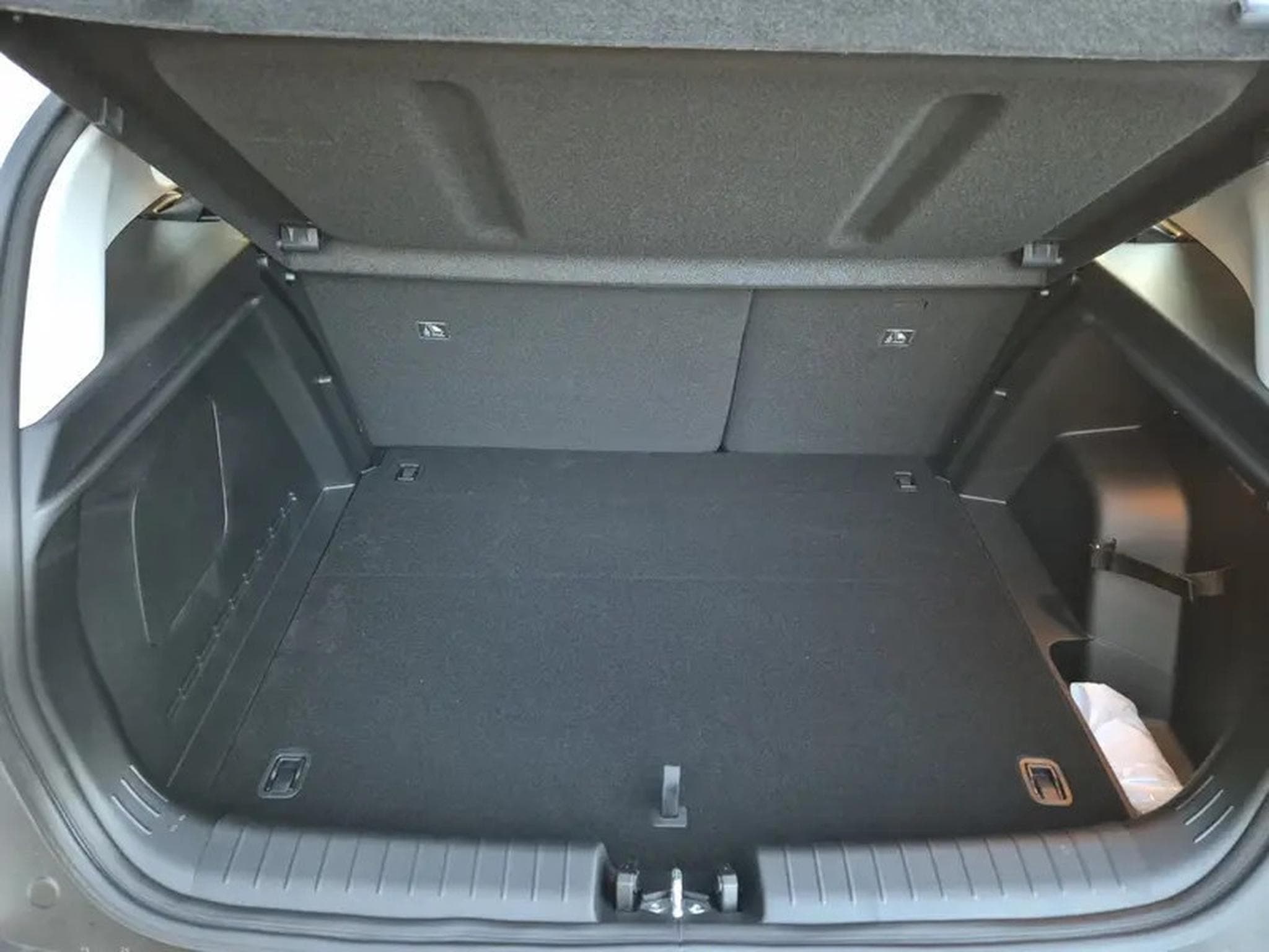Hyundai Bayon 1.0T-GDI 90 Trend (2026) - Foto 10