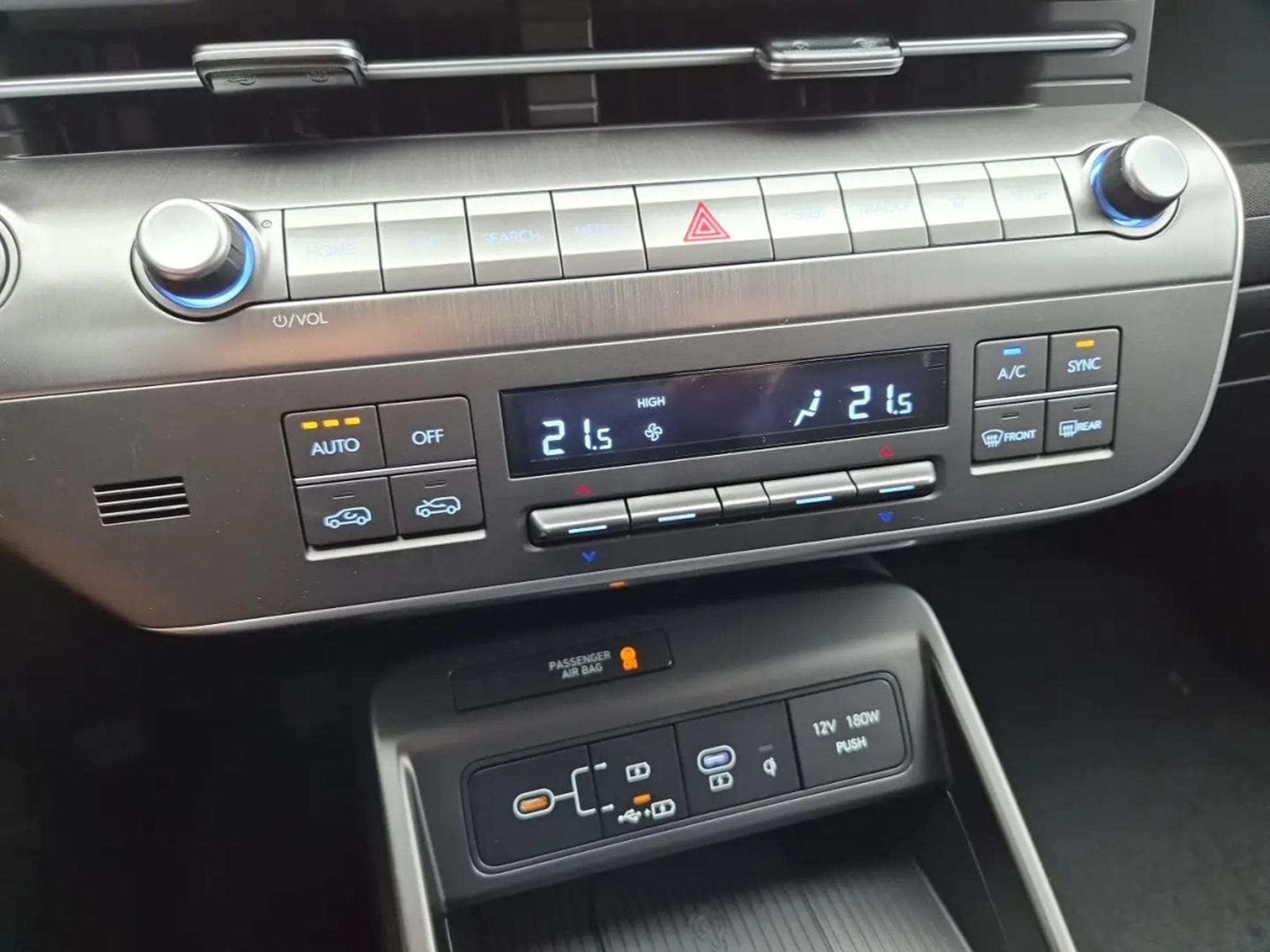 Hyundai Kona 1.0T-GDI 150 AT Trend (2026) - Photo 13