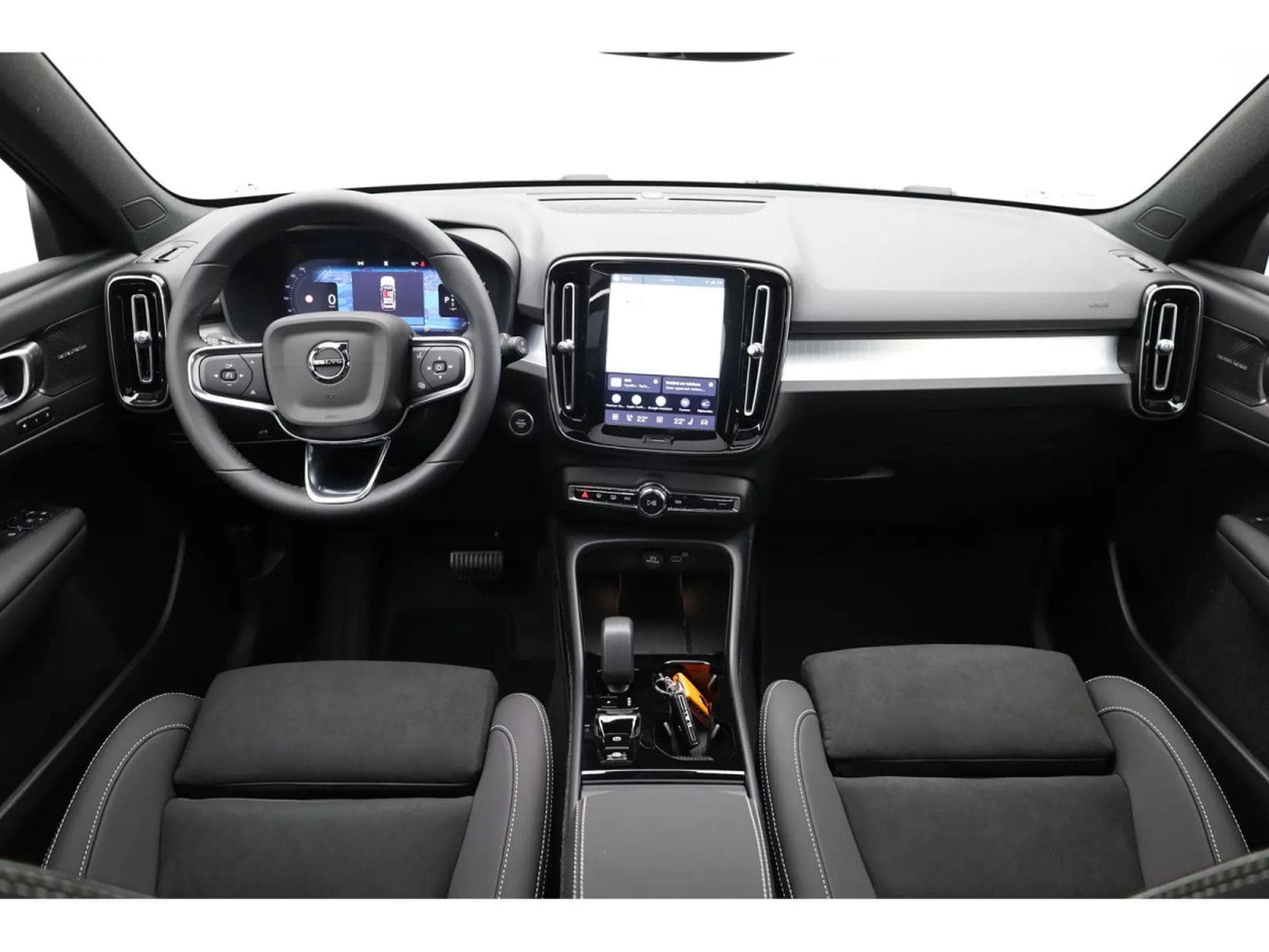 Volvo XC40 2.0 B4 MHD 197  Black Edition (2026) - Photo 6