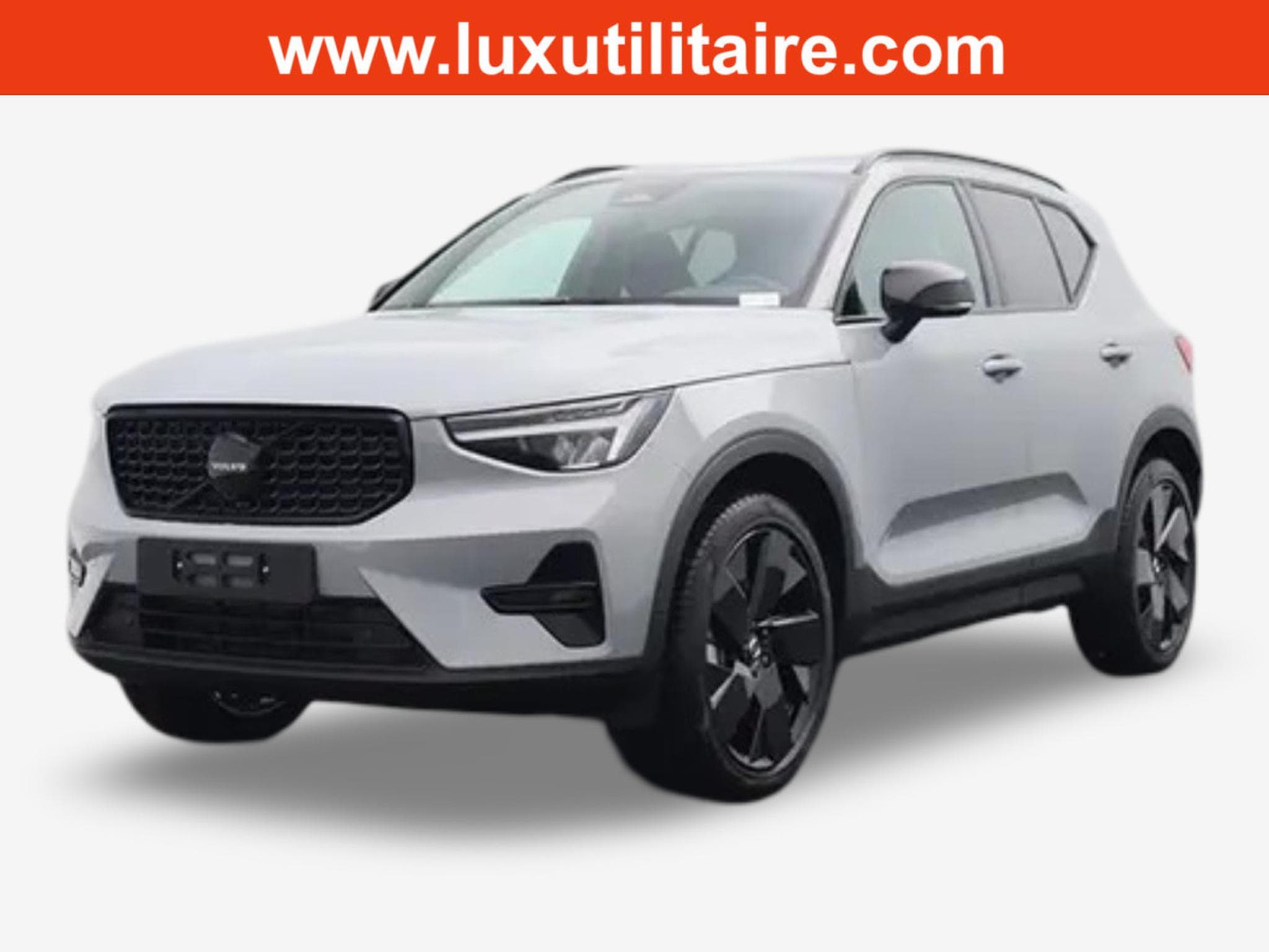 Volvo XC40 2.0 B4 MHD 197  Black Edition (2026) - Photo 1