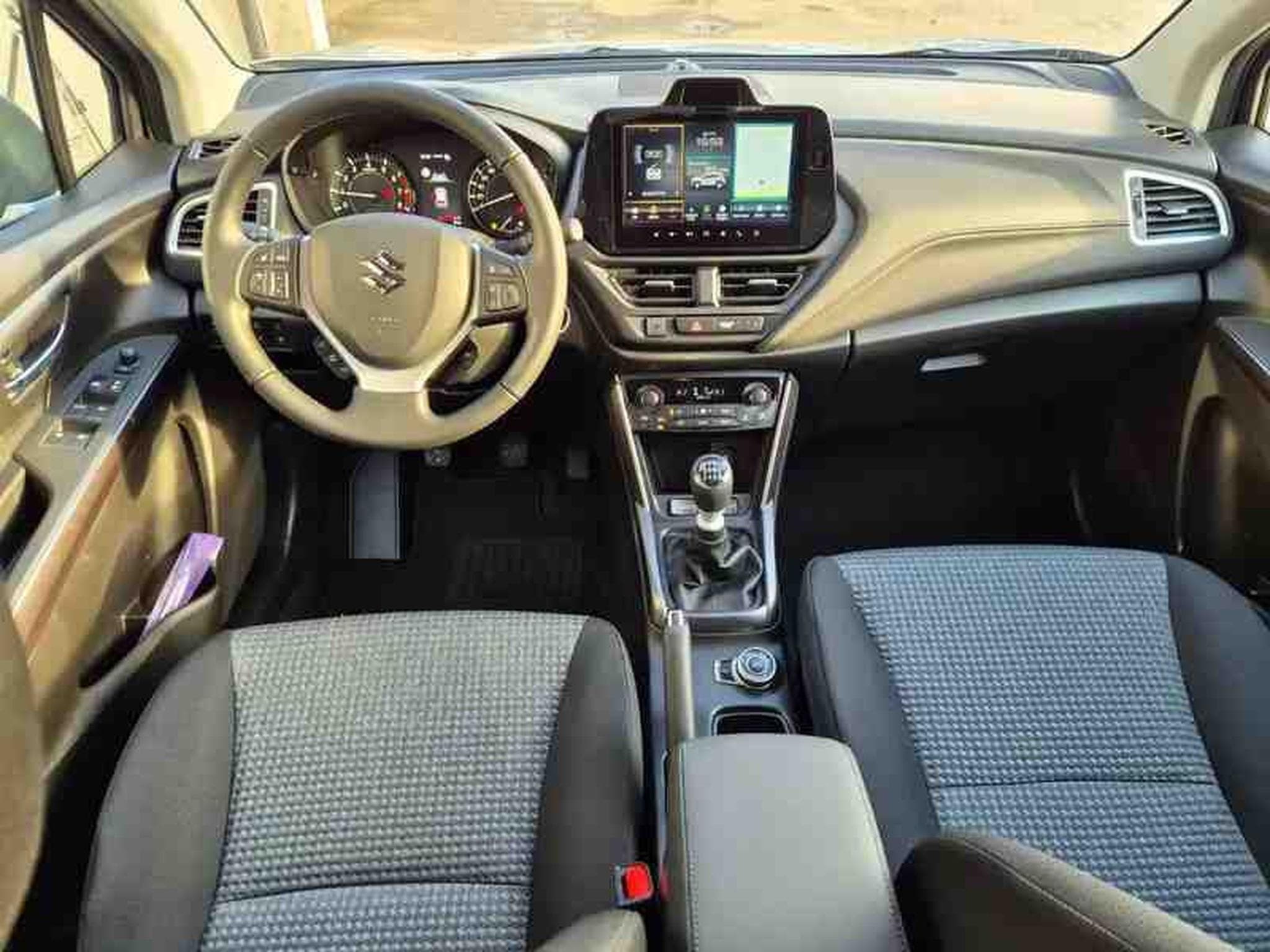 Suzuki S-Cross 1.4 Boosterjet 110 MHEV Comfort Allgrip (2026) - Photo 6