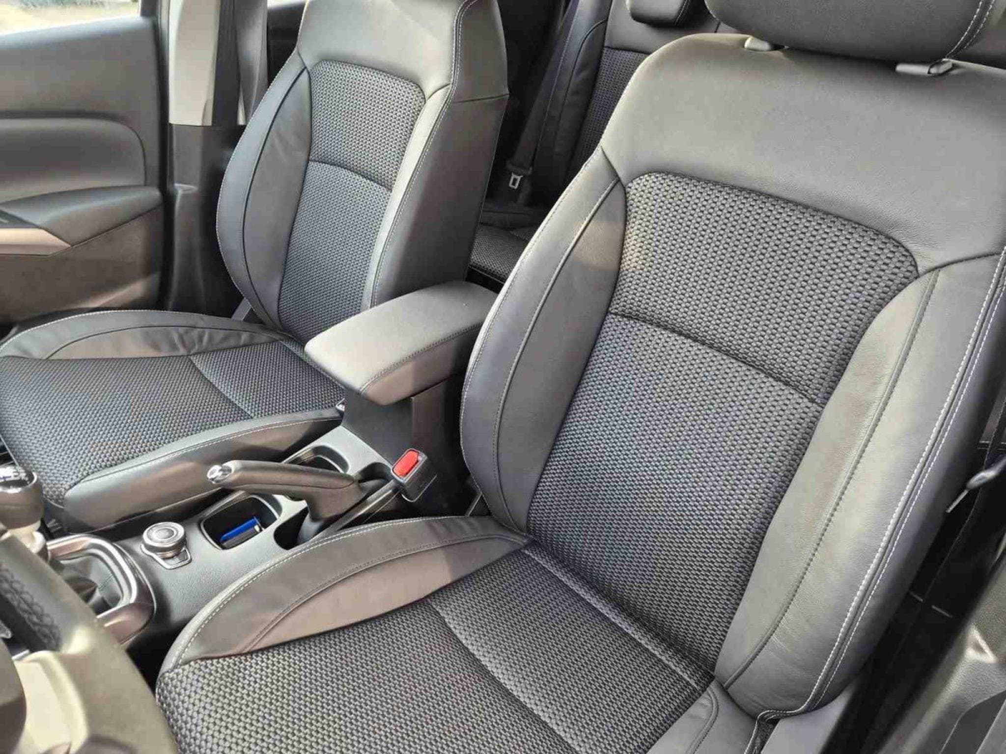 Suzuki S-Cross 1.4 Boosterjet 110 MHEV Comfort Allgrip (2026) - Photo 8