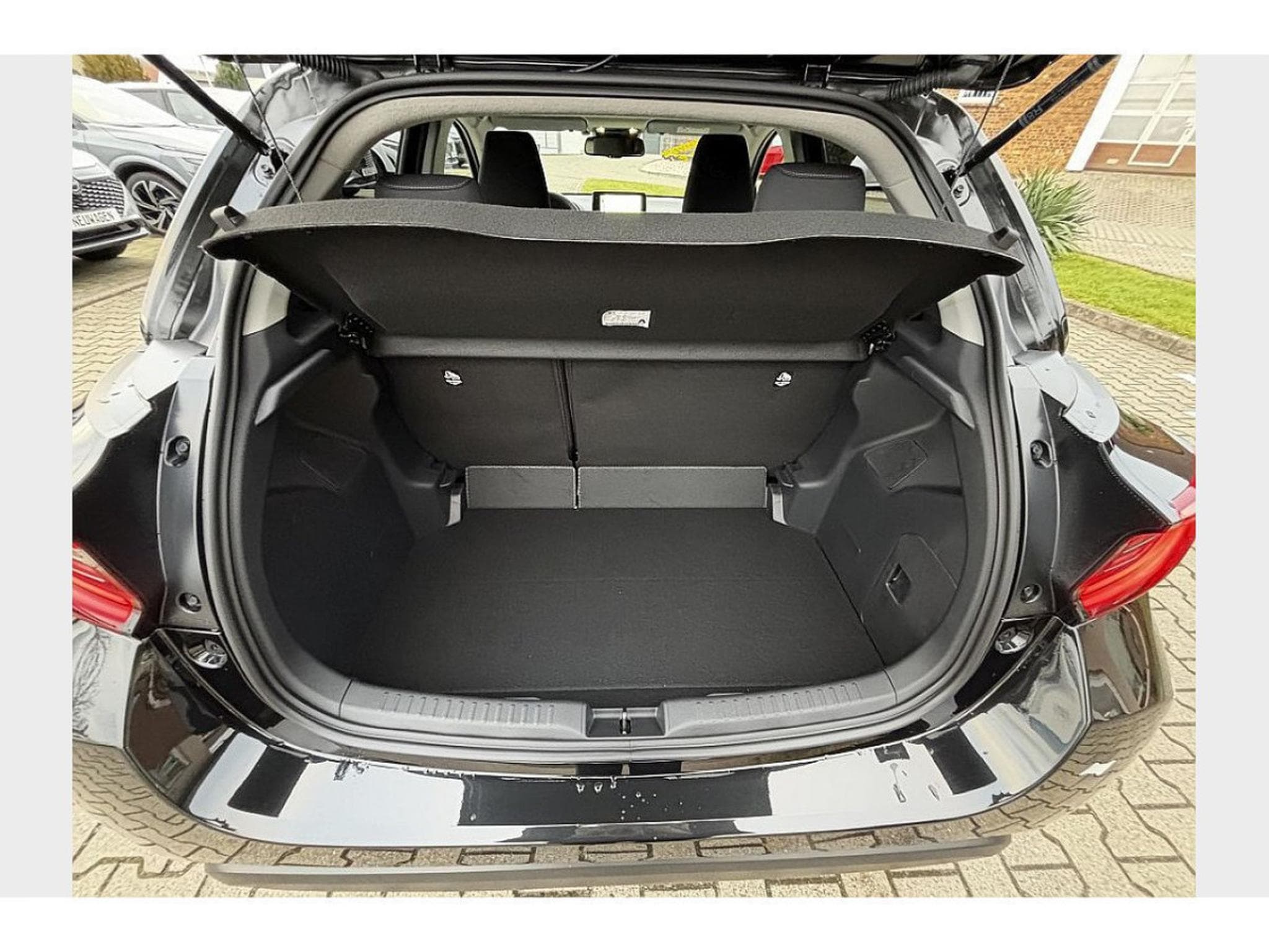 Toyota Yaris 1.5 VVT-i  116 Hybride Teamplayer (2026) - Photo 7