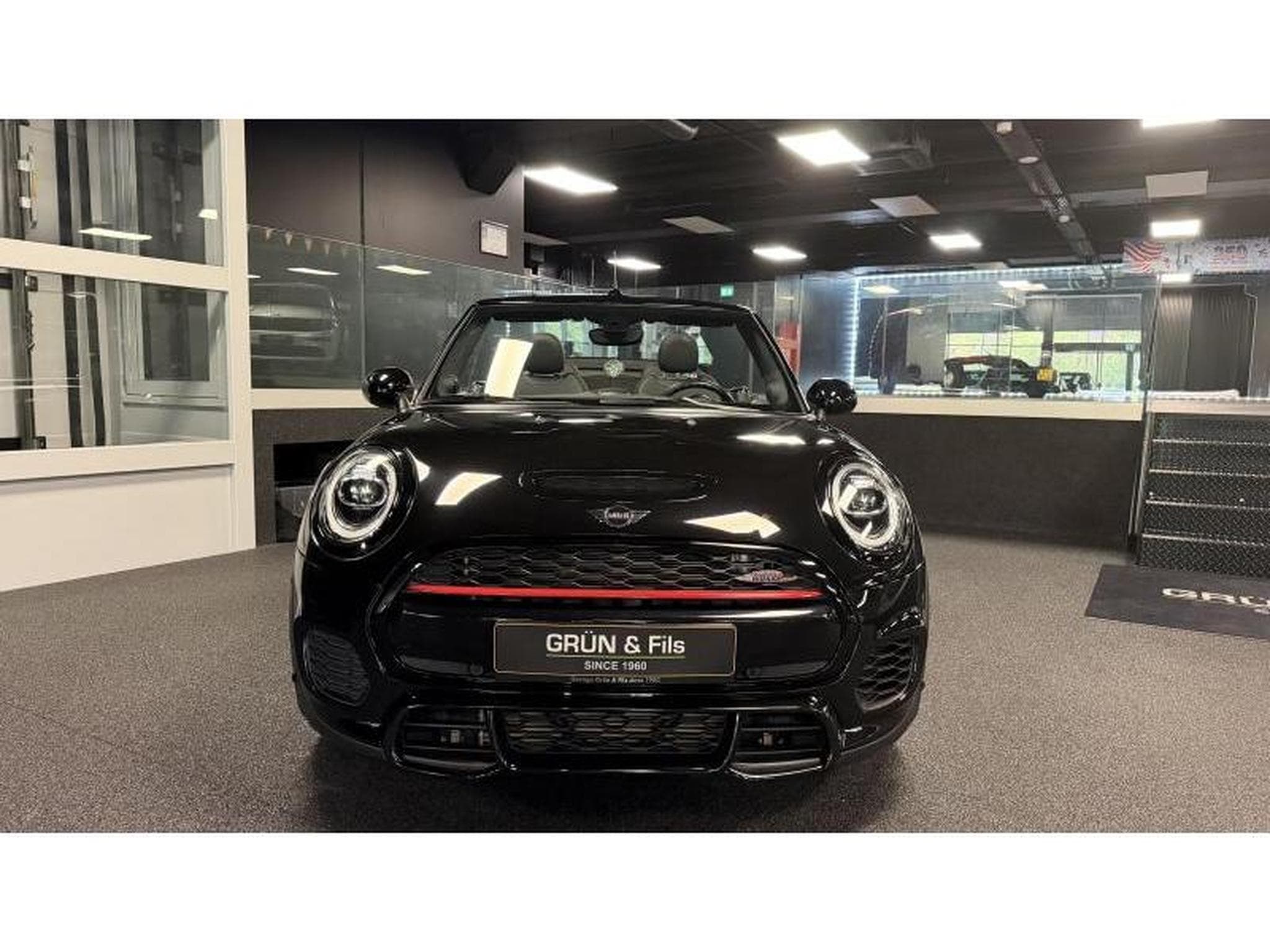 MINI Cooper JCW H&K CHILI (2019) - Photo 2