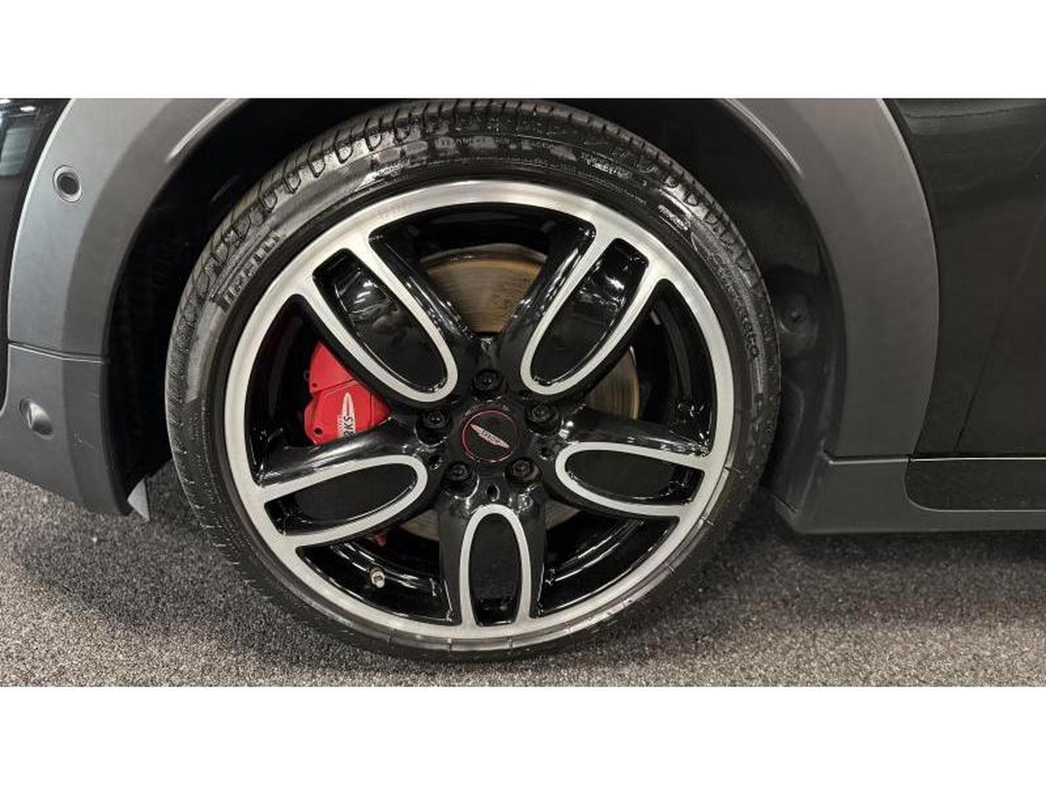 MINI Cooper JCW H&K CHILI (2019) - Photo 8