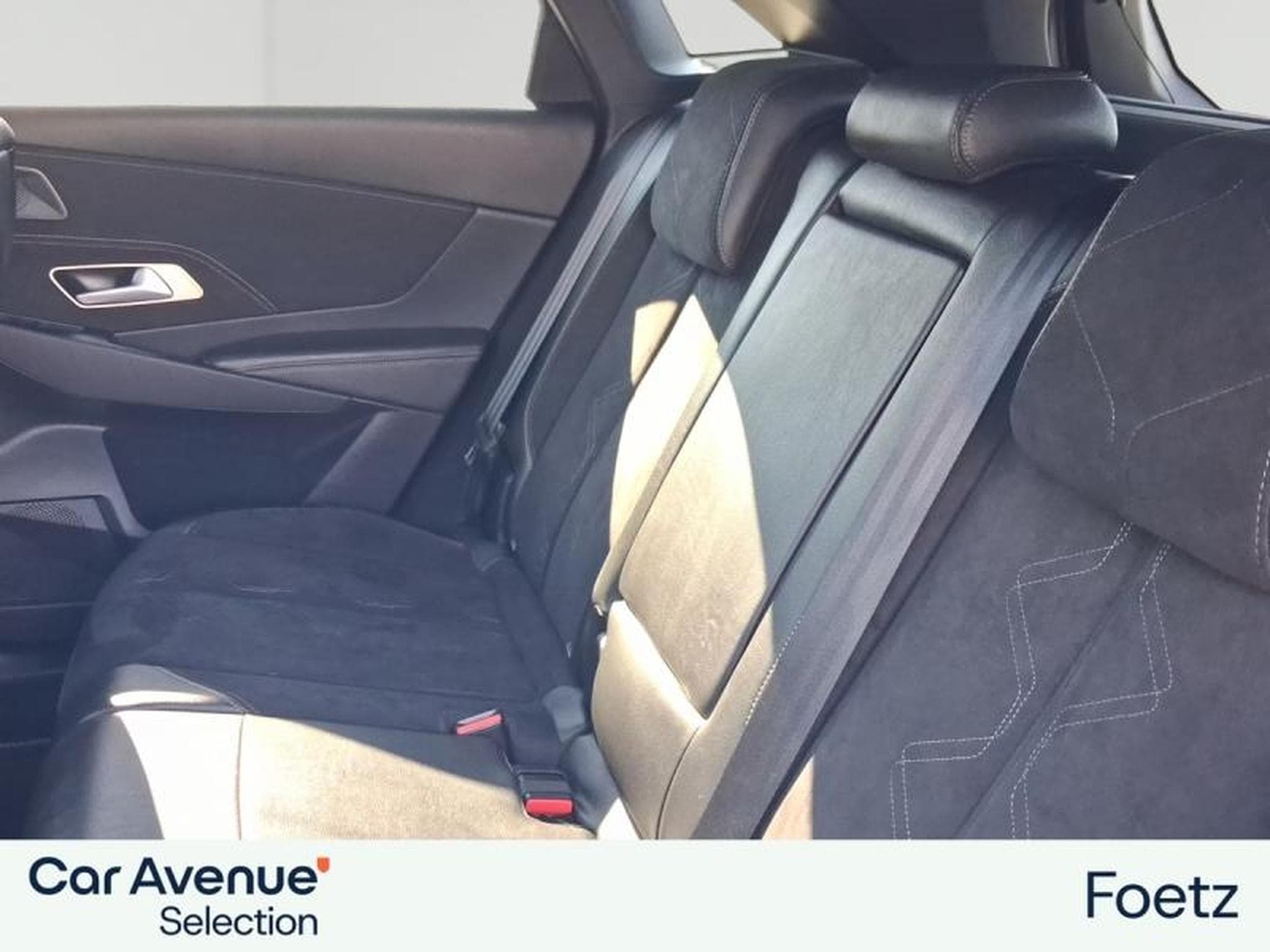 DS Automobiles DS7 BlueHDi 130ch Performance Line + Automatique (2023) - Photo 9