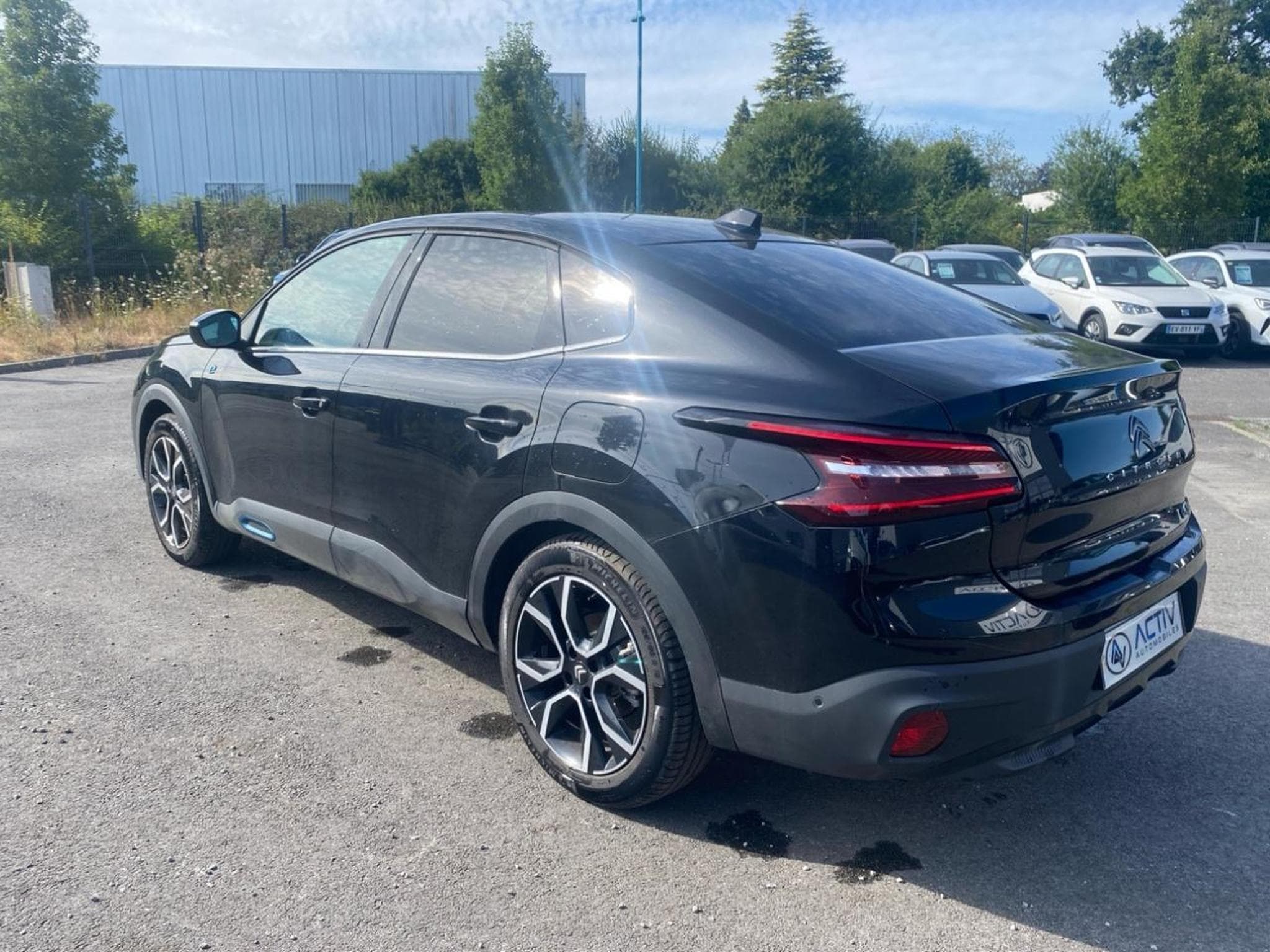 Citroen C4 X MOTEUR ELECTRIQUE 136 (100 KW) SHINE AUTOMATIQUE (2023) - Photo 7