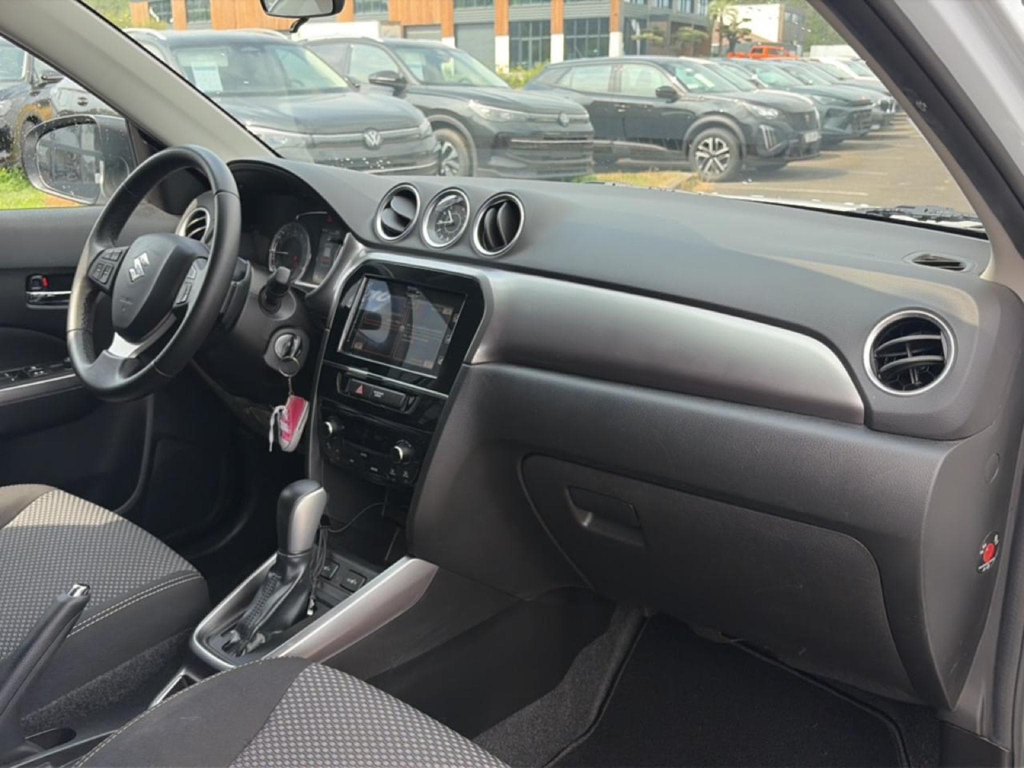 Suzuki VITARA 1.0 BOOSTERJET 111 PRIVILEGE AUTO (2019) - Photo 15